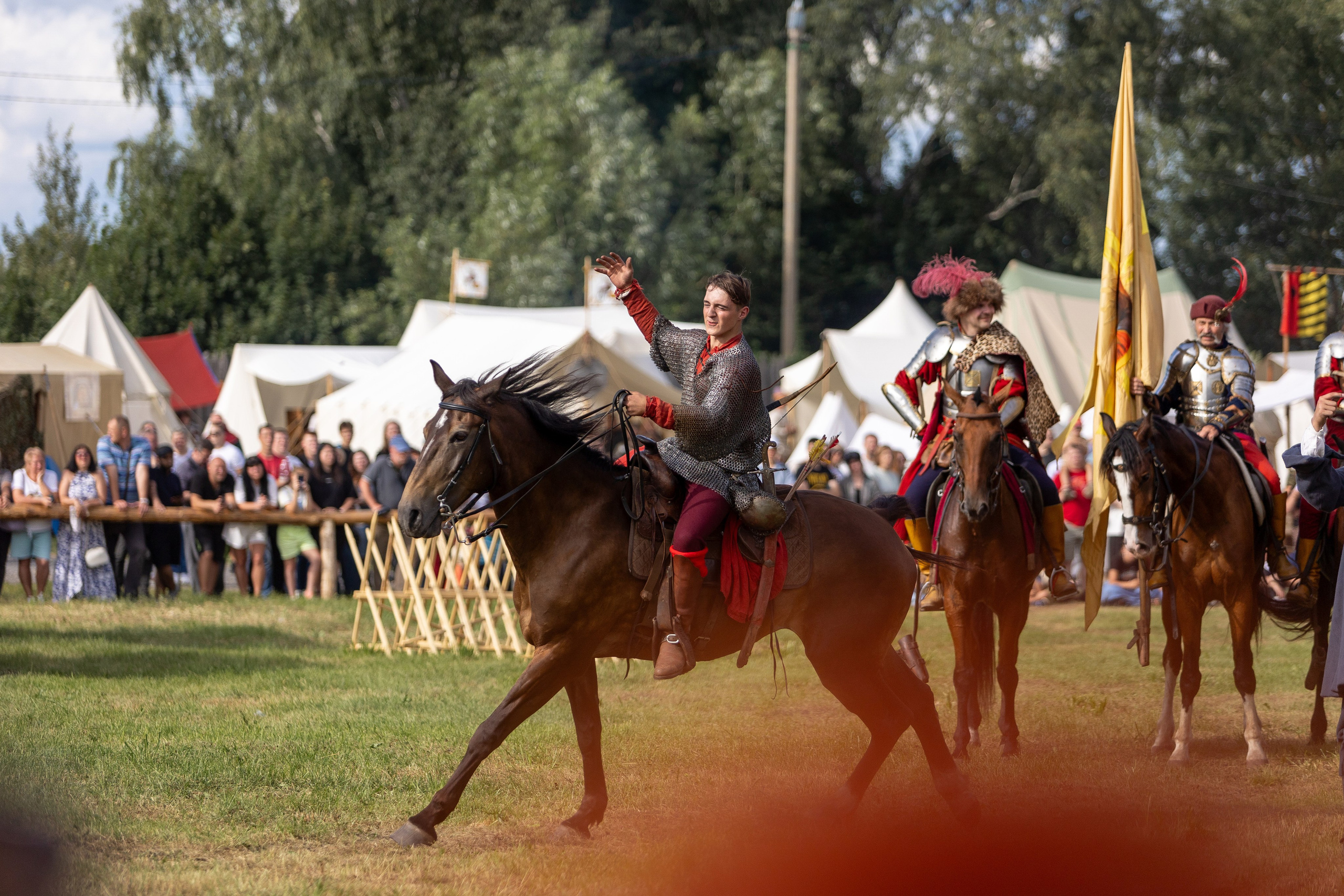Рыцарский фест. Мстиславль. Профессиональный интерьерный и репортажный фотограф Минск и РБ. Максим Орлов