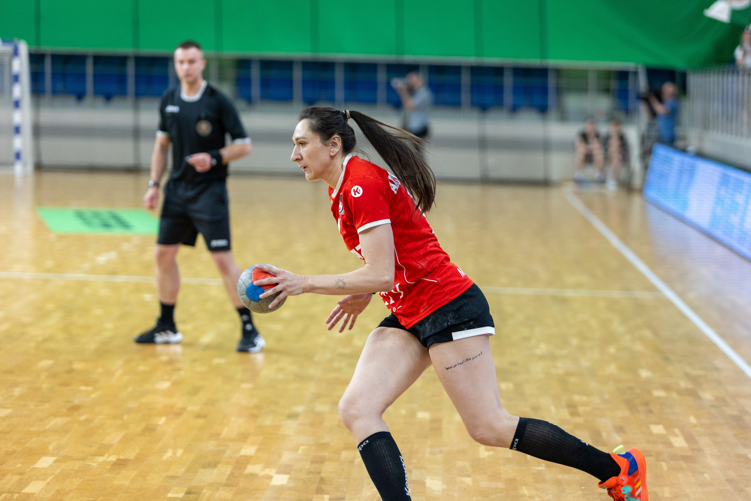 Гандбол. Финал. БНТУ — Гомель. 25.05.2024. Профессиональный интерьерный и репортажный фотограф Минск и РБ. Максим Орлов