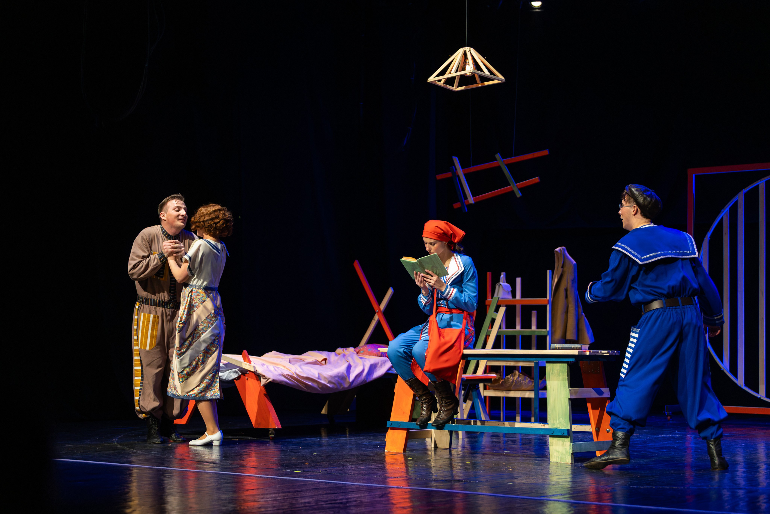 Квадратура круга. Профессиональный интерьерный и репортажный фотограф Минск и РБ. Максим Орлов