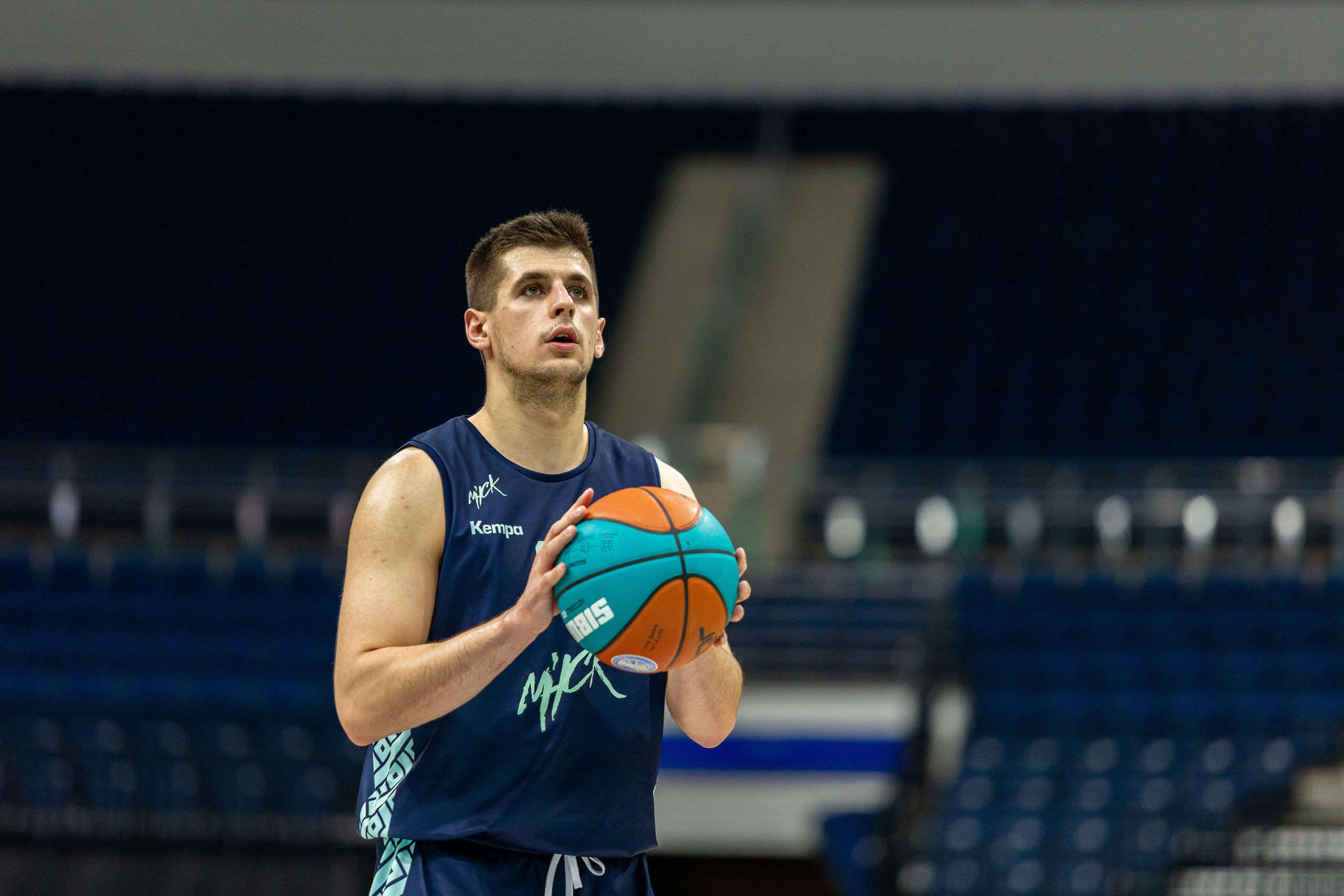 Баскетбол. Лучшие кадры. Минск — Уралмаш 13.02.2024. Профессиональный интерьерный и репортажный фотограф Минск и РБ. Максим Орлов