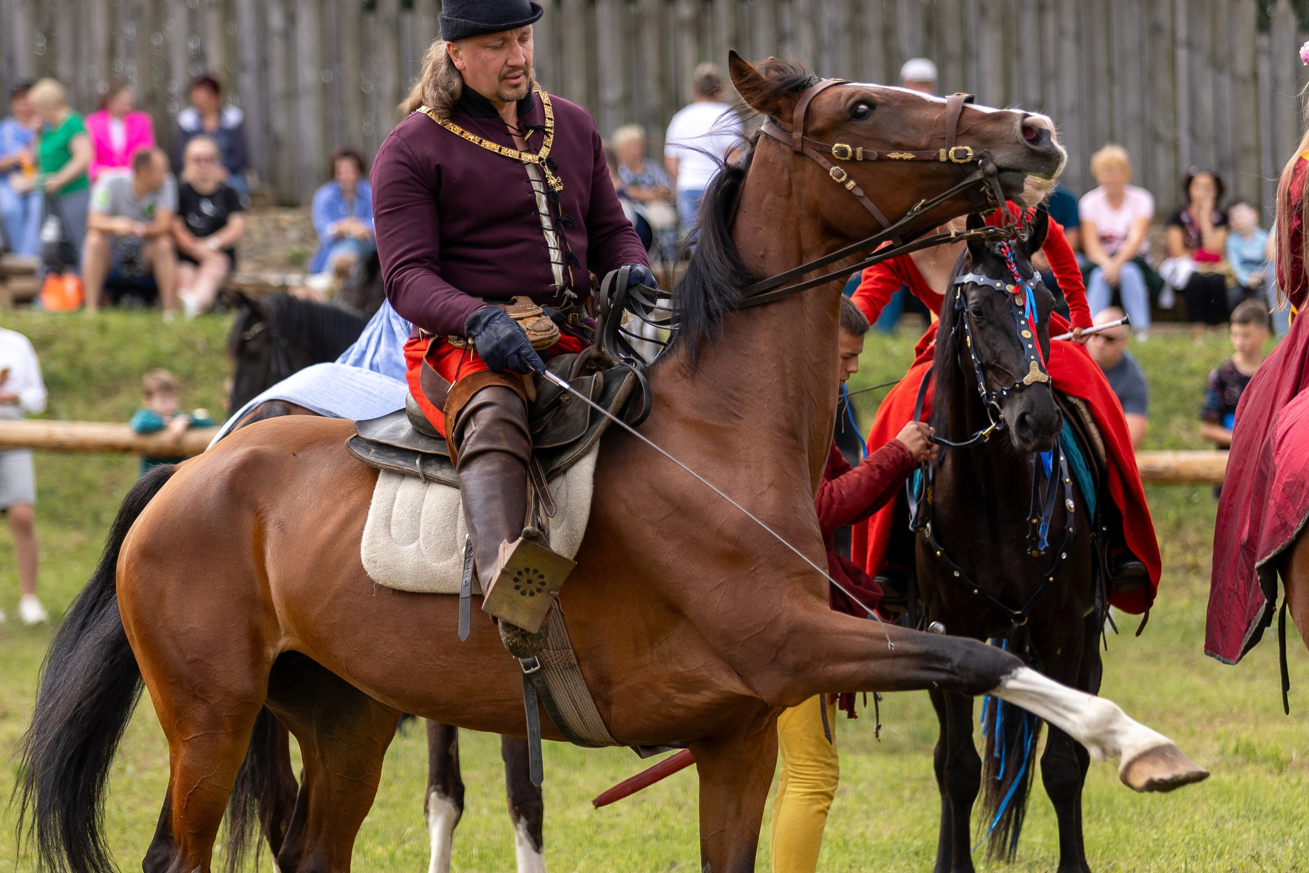 Рыцарский фест. Мстиславль. Профессиональный интерьерный и репортажный фотограф Минск и РБ. Максим Орлов