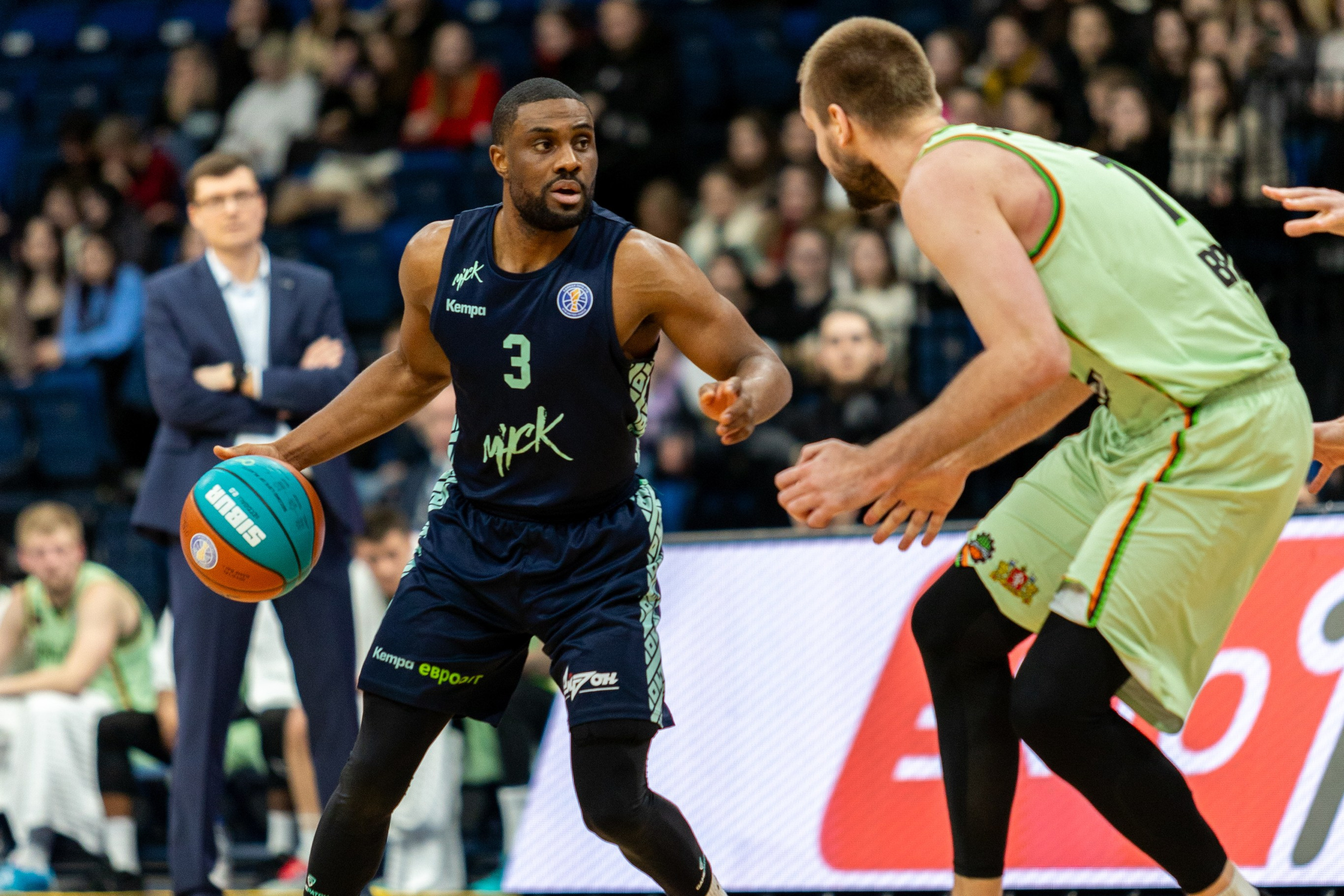 Баскетбол. Лучшие кадры. Минск — Уралмаш 13.02.2024. Профессиональный интерьерный и репортажный фотограф Минск и РБ. Максим Орлов