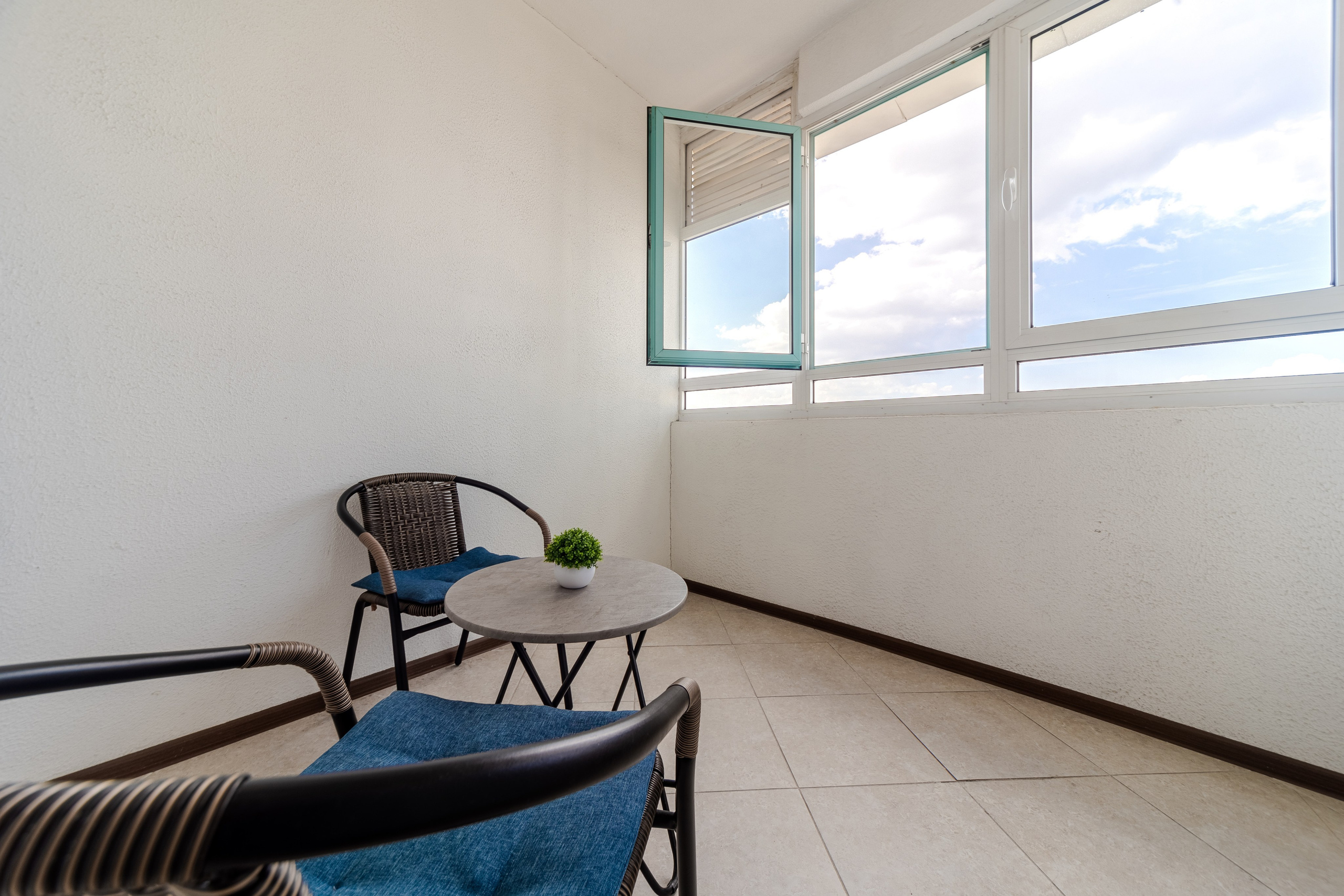 Пр. Правды 15. Эконом вариант. Профессиональный интерьерный и репортажный фотограф Минск и РБ. Максим Орлов