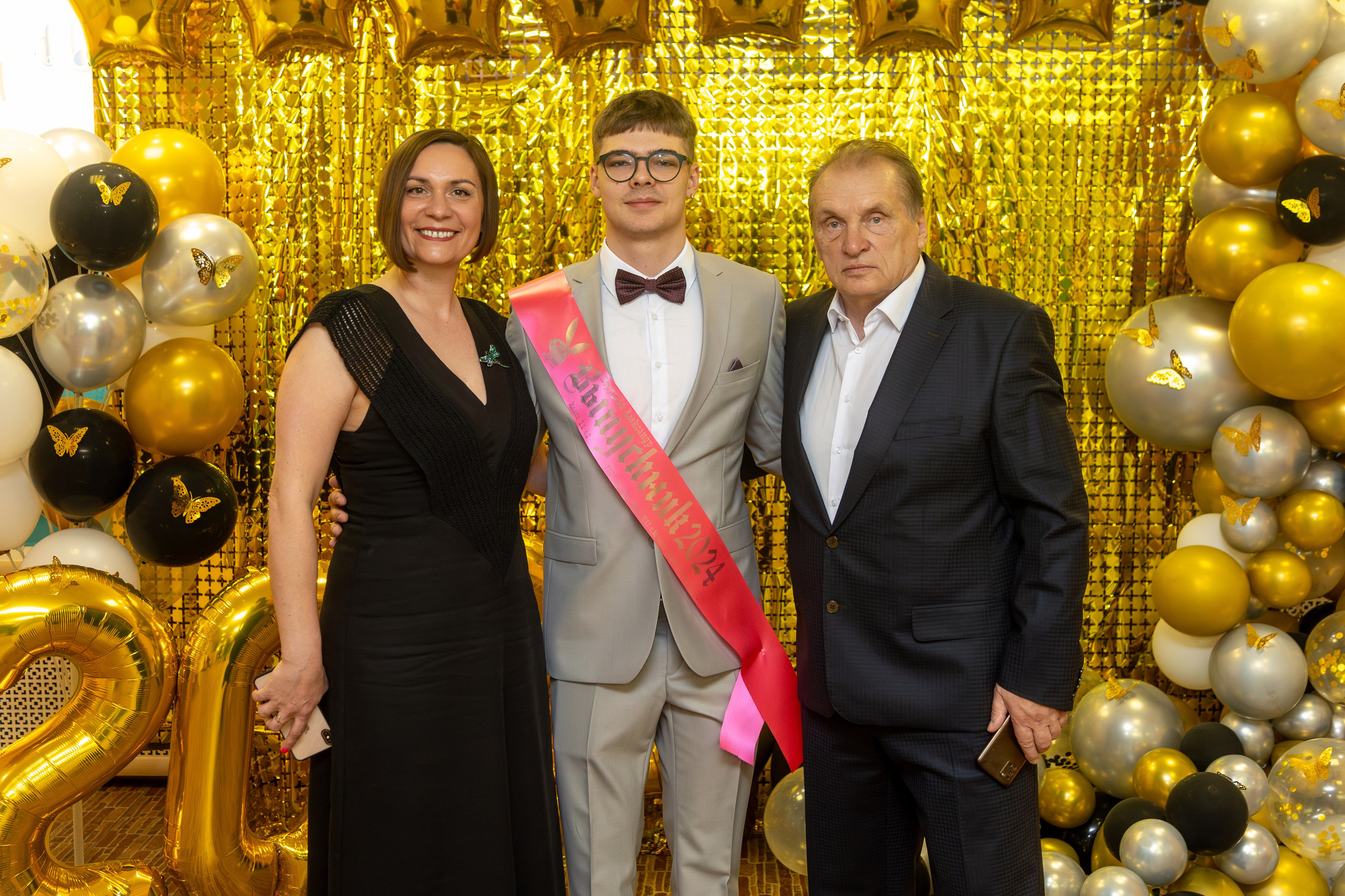 Школа 47. Последний звонок. Профессиональный интерьерный и репортажный фотограф Минск и РБ. Максим Орлов