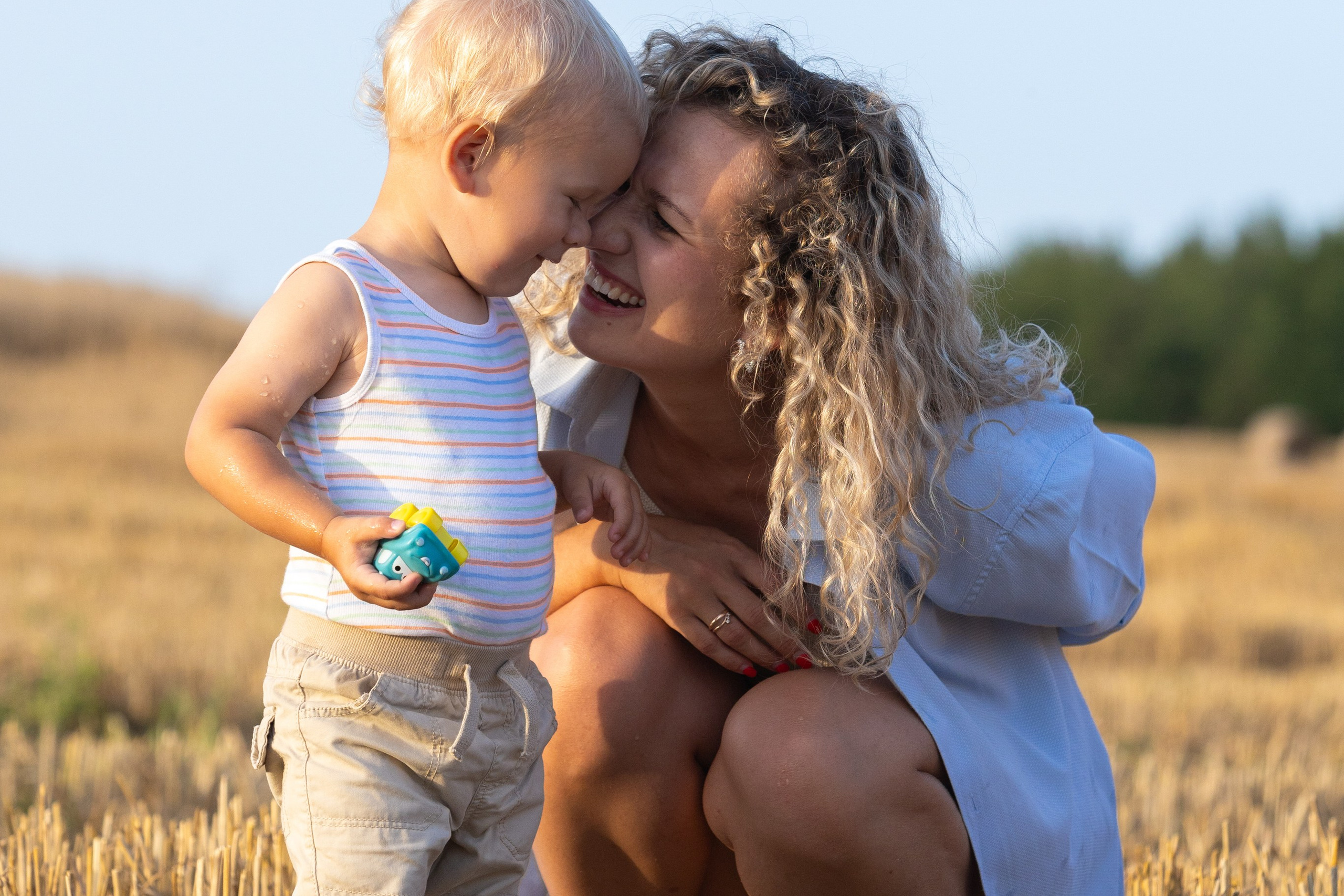 Семейная фотосъемка Кристины с сыном Костей. Профессиональный интерьерный и репортажный фотограф Минск и РБ. Максим Орлов