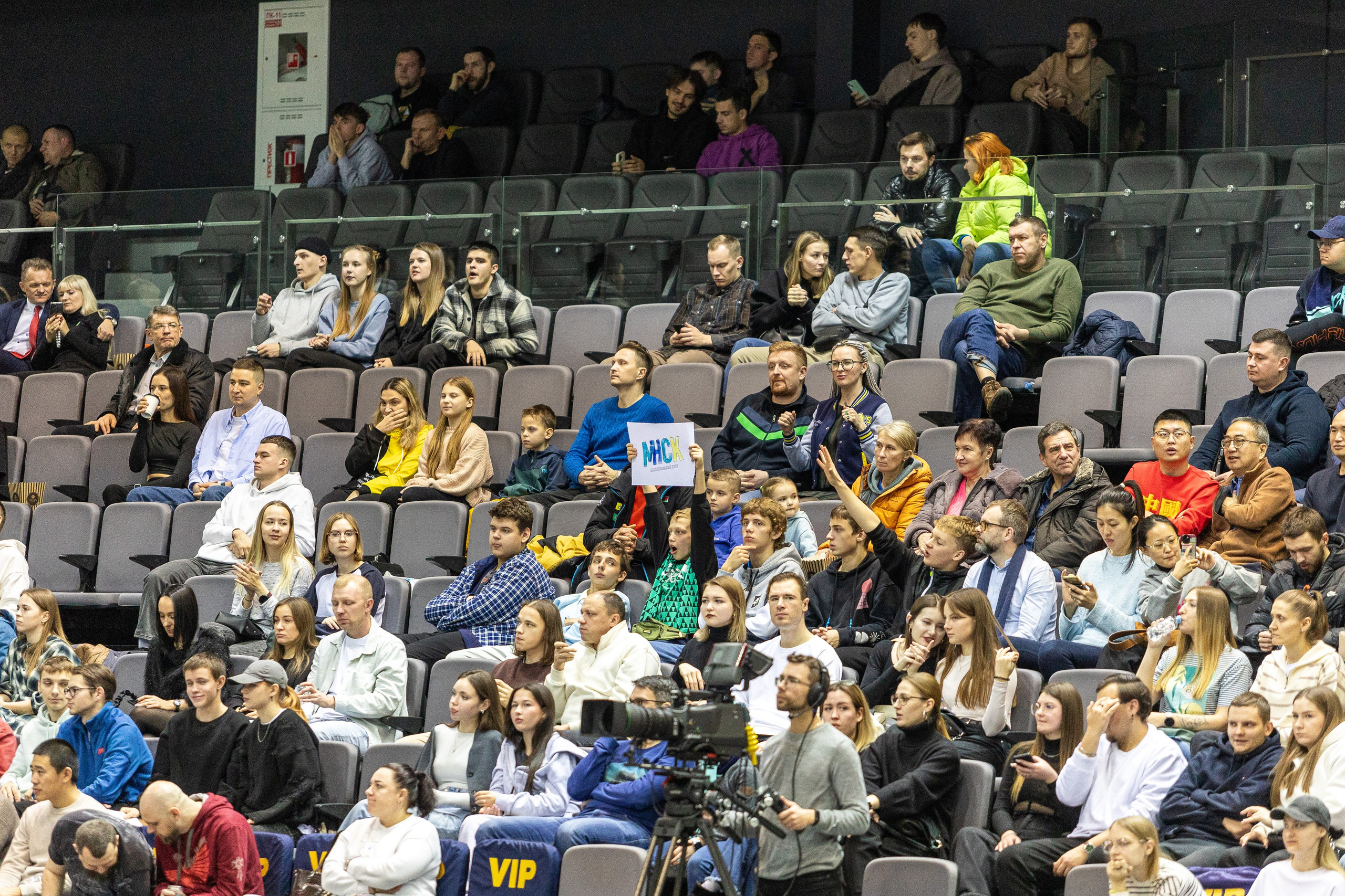 Баскетбол. Лучшие кадры. Минск — Енисей. 11.12.2023. Профессиональный интерьерный и репортажный фотограф Минск и РБ. Максим Орлов