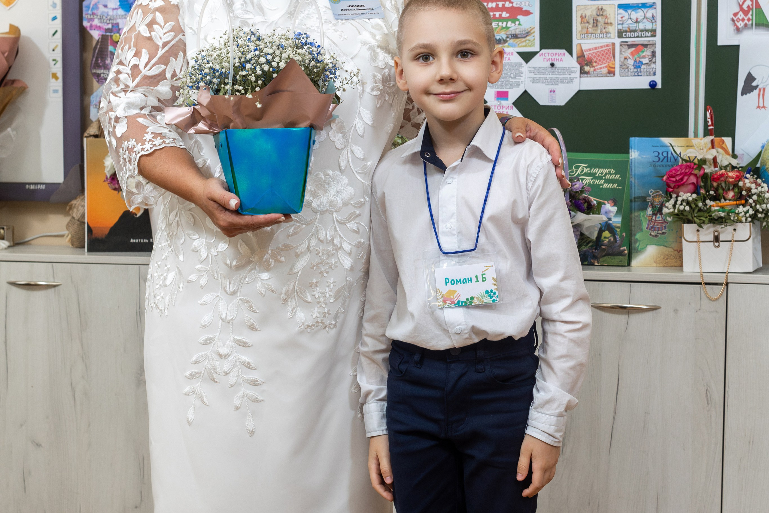 Линейка 1-го сентября. Профессиональный интерьерный и репортажный фотограф Минск и РБ. Максим Орлов