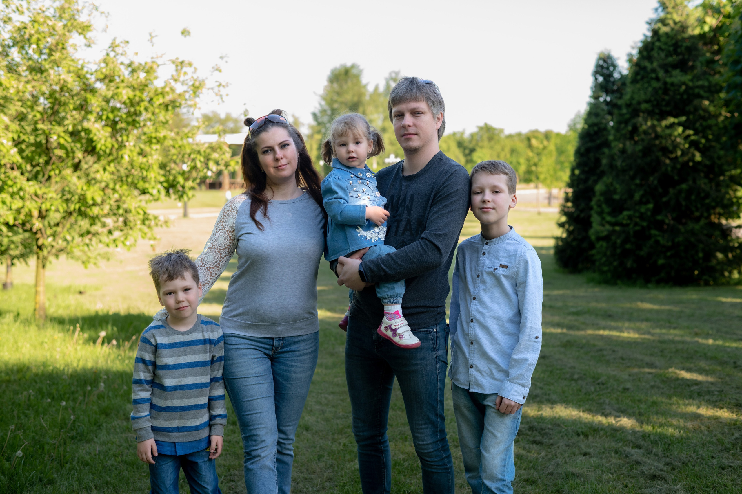 Илья и Аня, а также Кирилл, Андрей и Даша. Профессиональный интерьерный и репортажный фотограф Минск и РБ. Максим Орлов