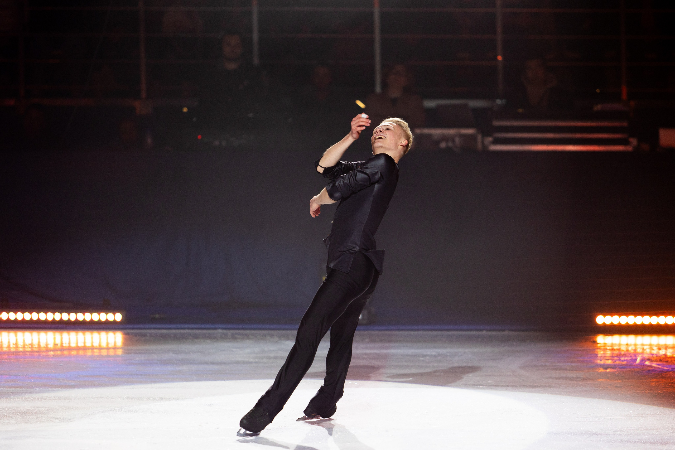 Ледовое шоу Ильи Авербуха 30.03.2024. Профессиональный интерьерный и репортажный фотограф Минск и РБ. Максим Орлов