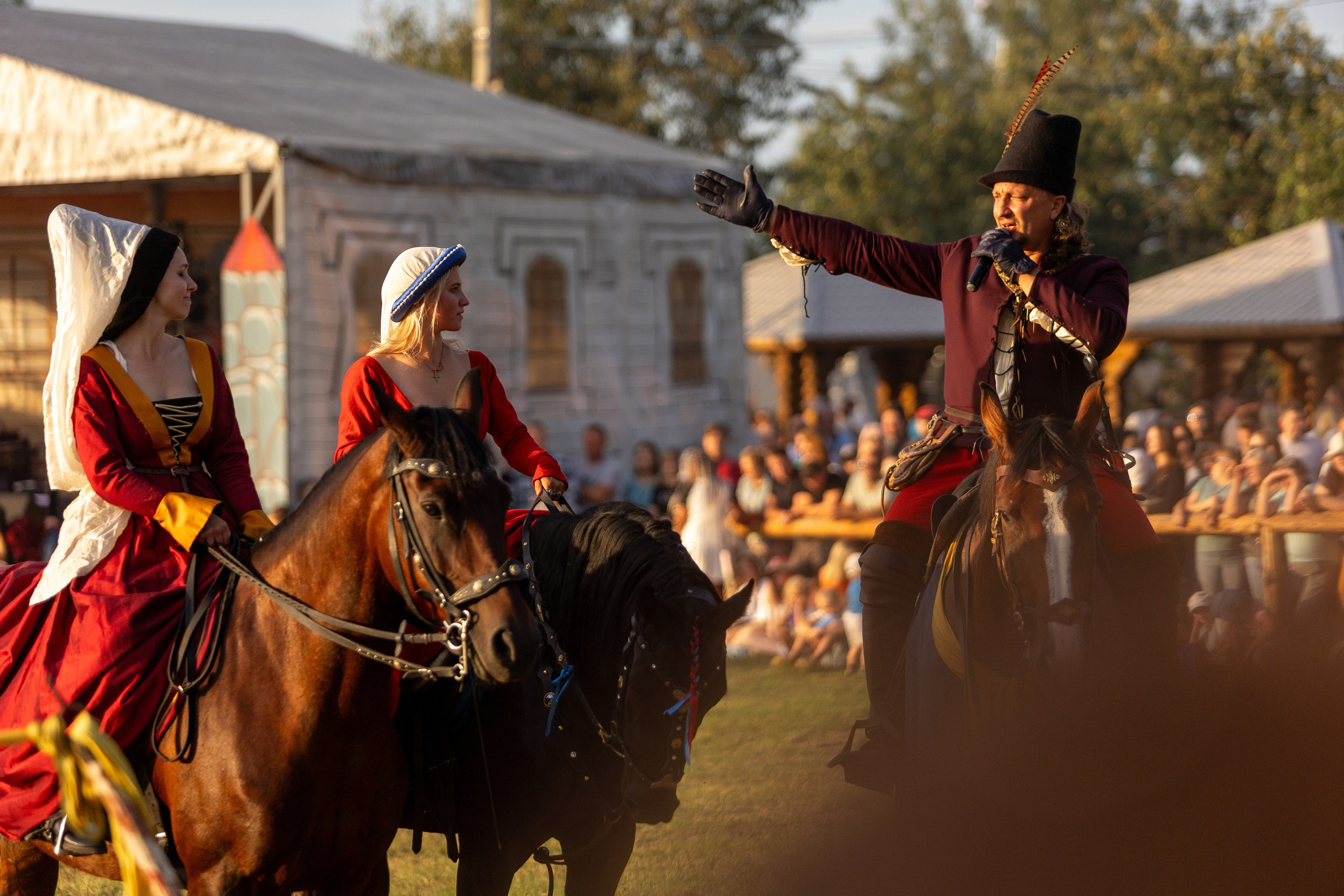 Рыцарский фест. Мстиславль. Профессиональный интерьерный и репортажный фотограф Минск и РБ. Максим Орлов
