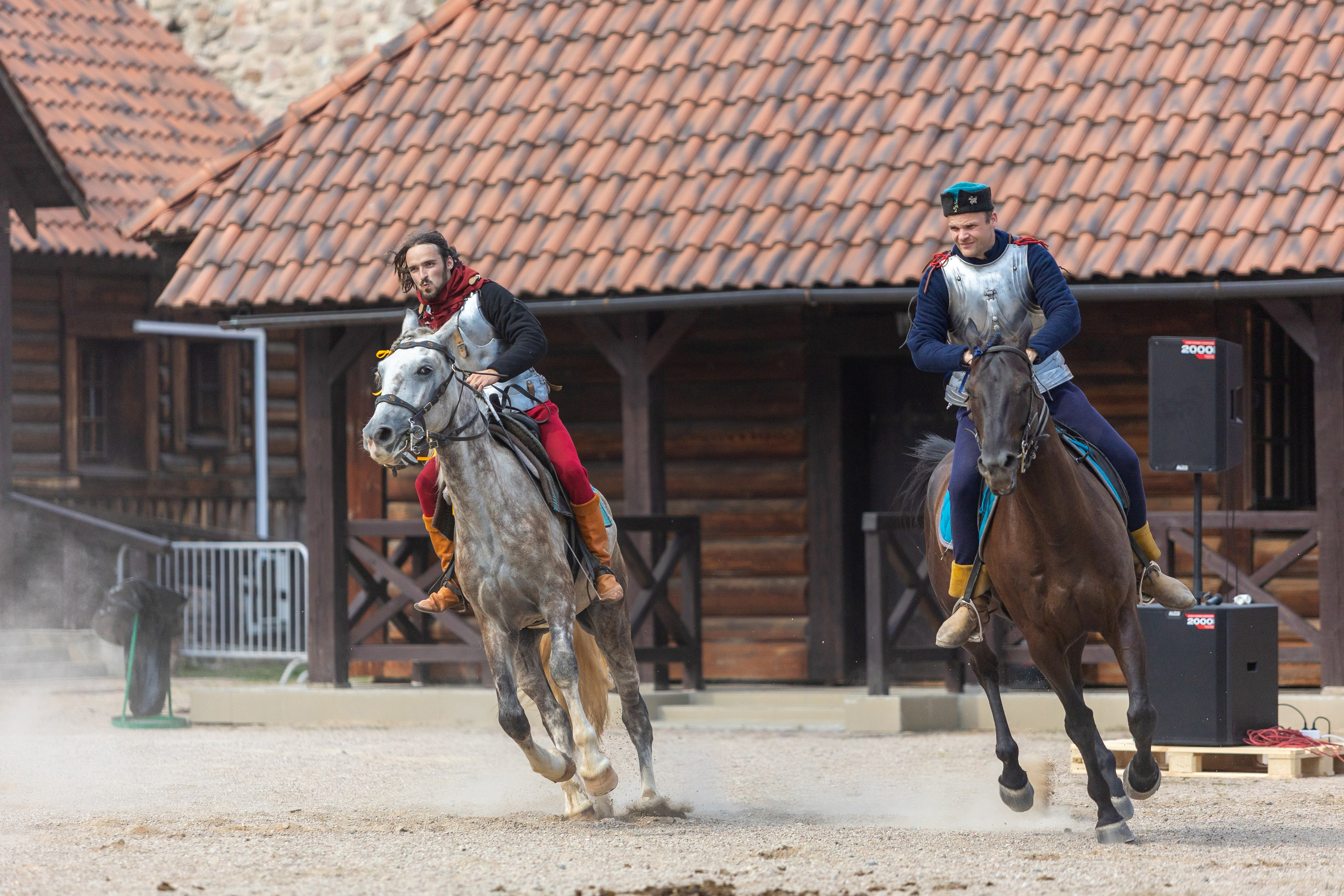 Выступление «Золотой шпоры» на празднике города Лиды. Профессиональный интерьерный и репортажный фотограф Минск и РБ. Максим Орлов