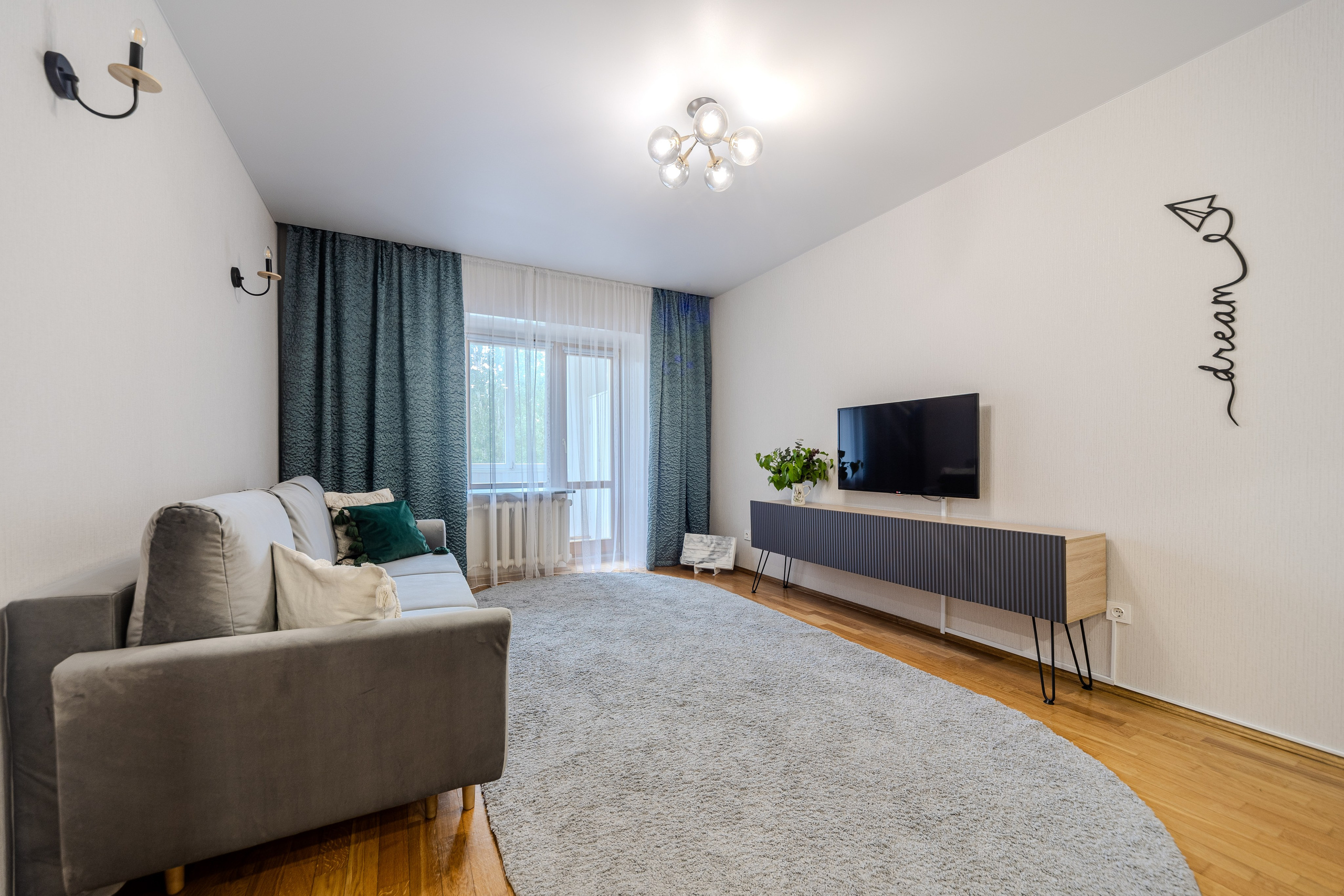 Славинского 8а. Профессиональный интерьерный и репортажный фотограф Минск и РБ. Максим Орлов