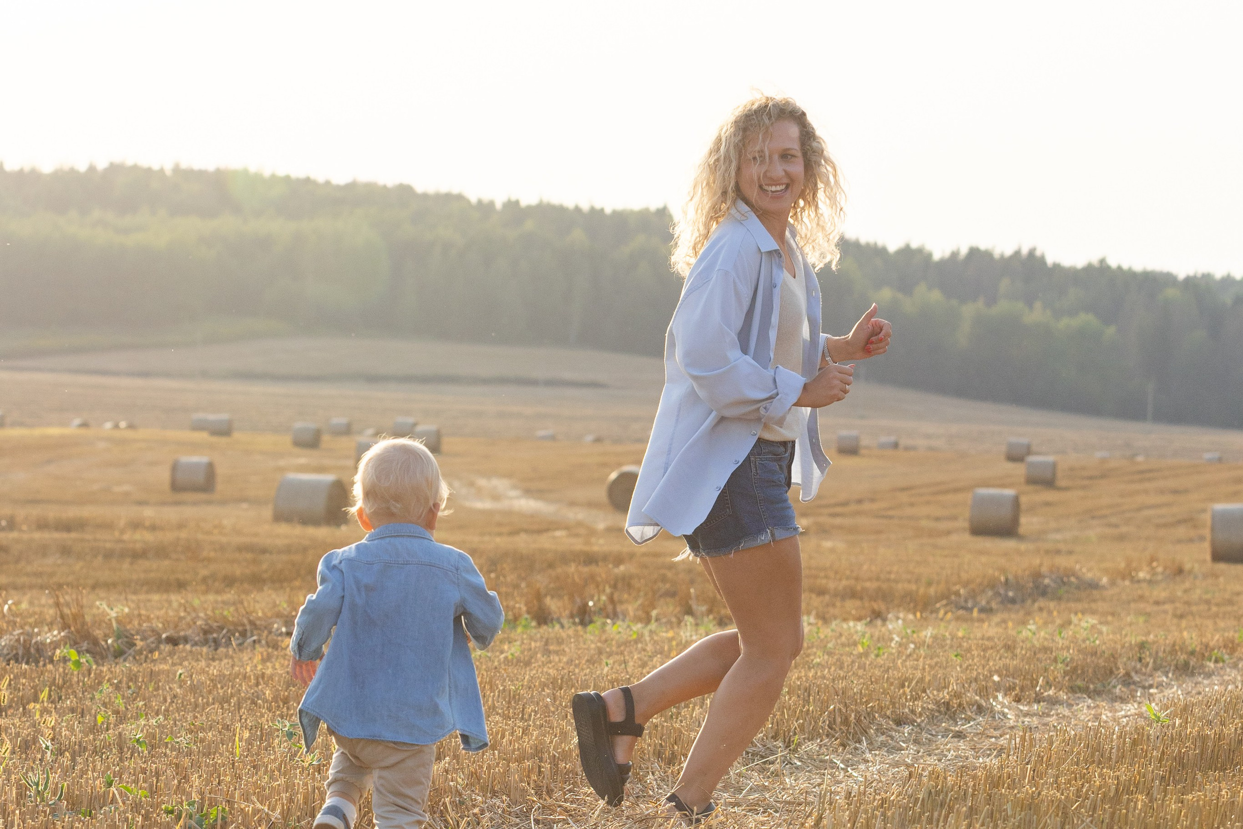 Семейная фотосъемка Кристины с сыном Костей. Профессиональный интерьерный и репортажный фотограф Минск и РБ. Максим Орлов