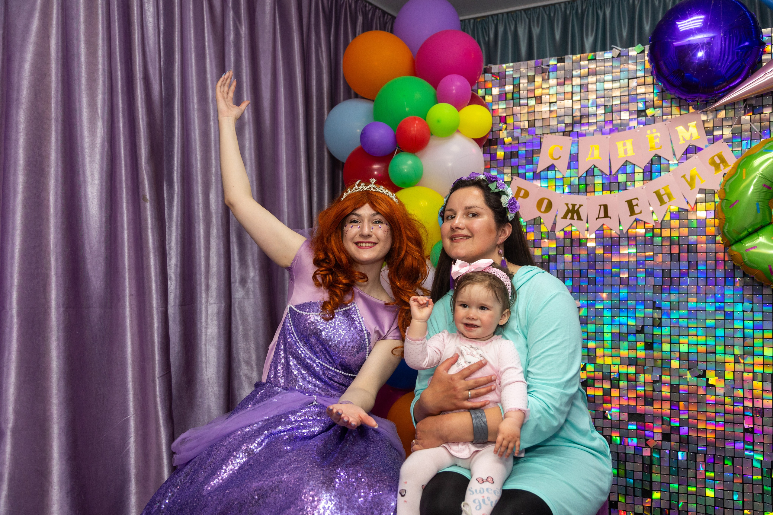 Годовасие Каролины. Профессиональный интерьерный и репортажный фотограф Минск и РБ. Максим Орлов