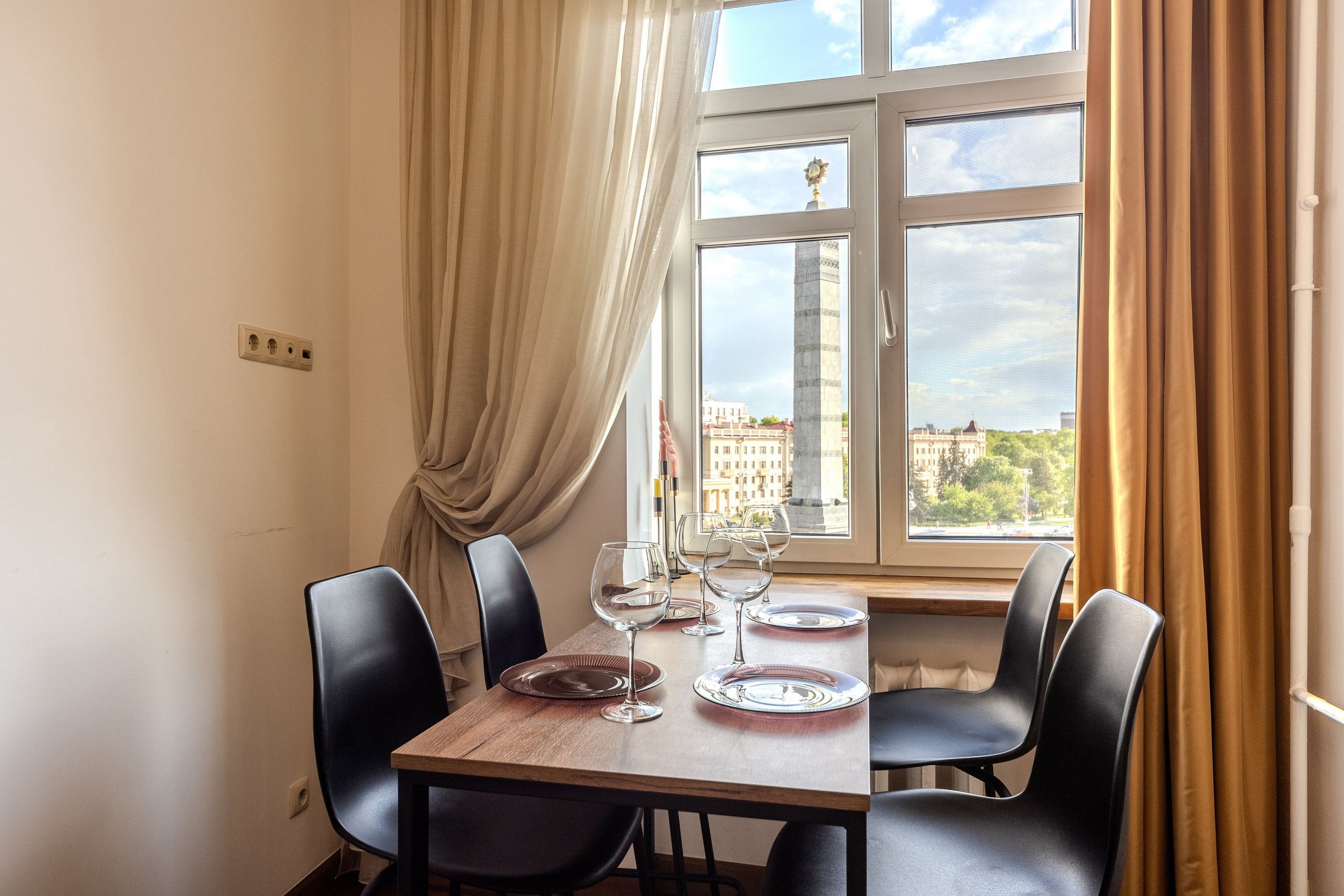 Независимости 37. Профессиональный интерьерный и репортажный фотограф Минск и РБ. Максим Орлов