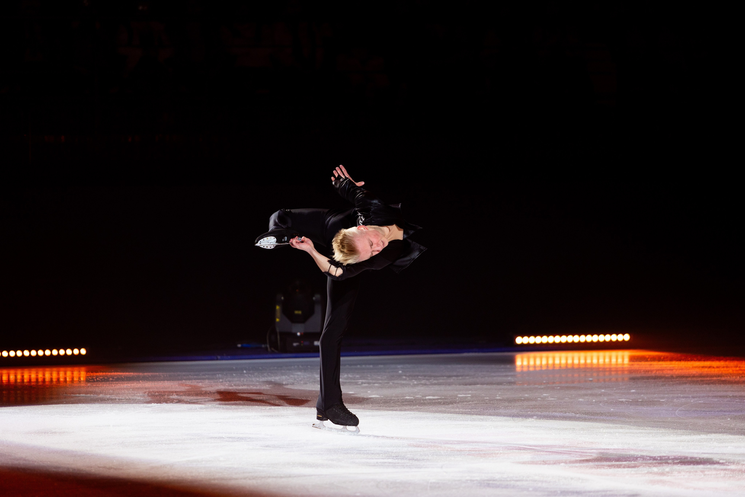 Ледовое шоу Ильи Авербуха 30.03.2024. Профессиональный интерьерный и репортажный фотограф Минск и РБ. Максим Орлов