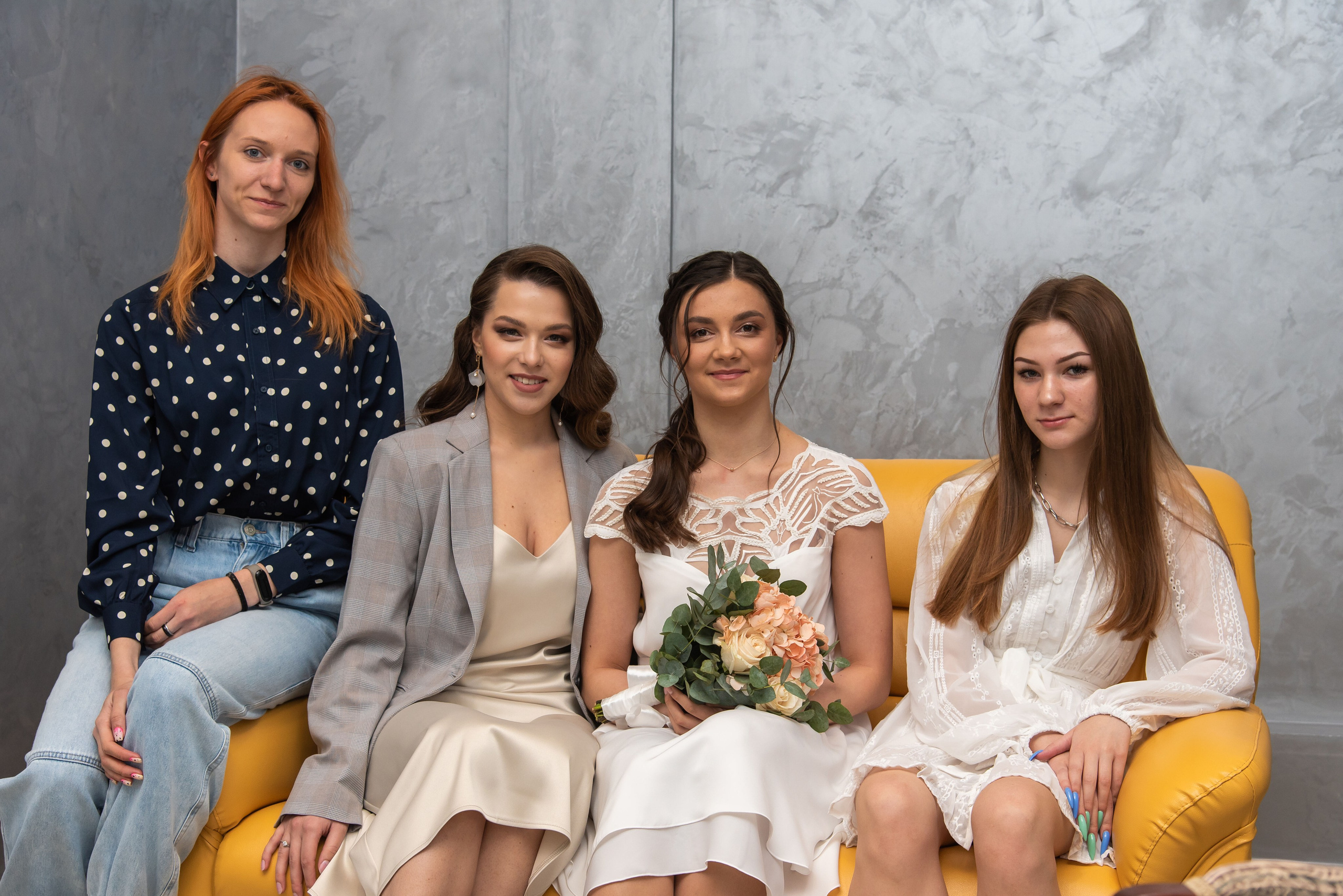 Роспись и прогулка Ростислава и Анастасии. Профессиональный интерьерный и репортажный фотограф Минск и РБ. Максим Орлов