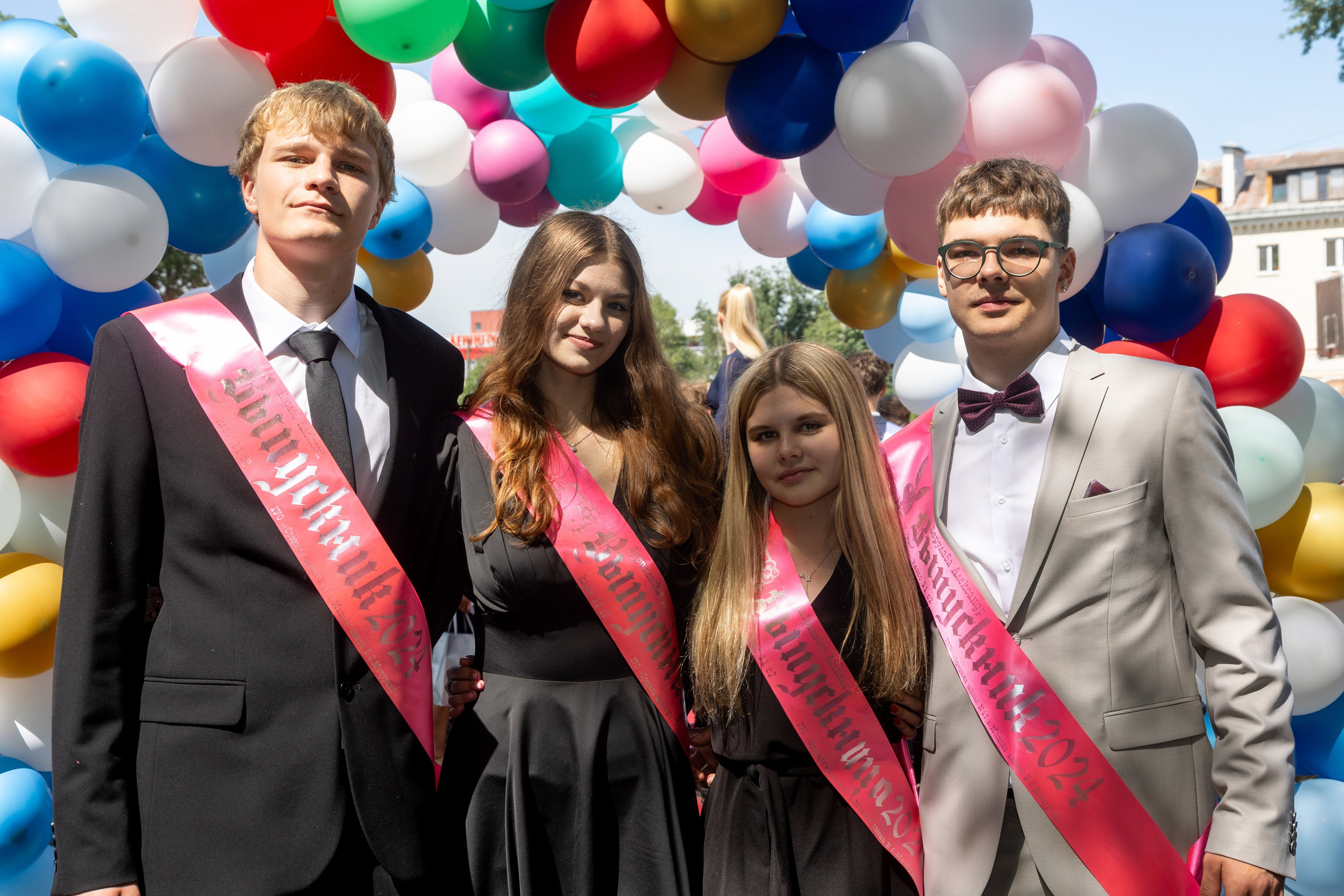 Школа 47. Последний звонок. Профессиональный интерьерный и репортажный фотограф Минск и РБ. Максим Орлов