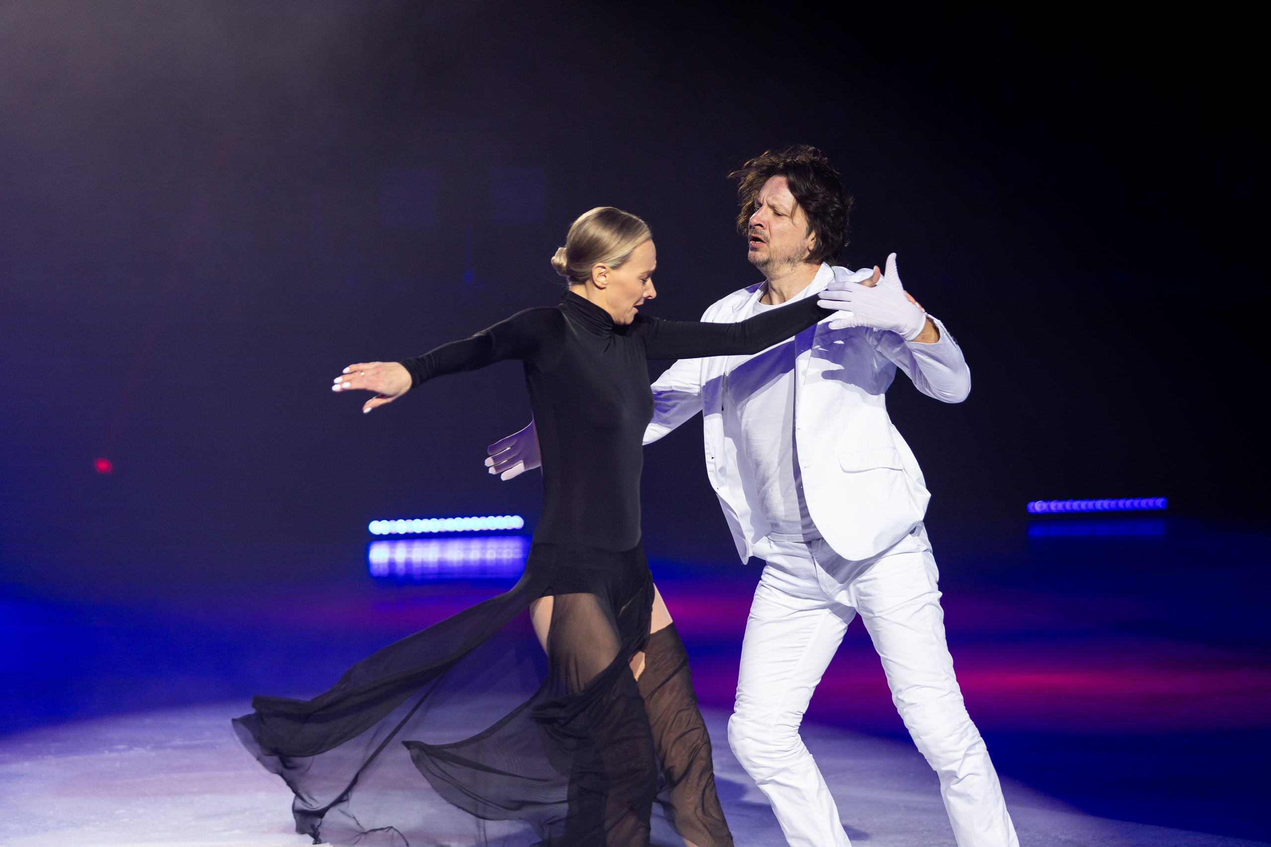 Ледовое шоу Ильи Авербуха 30.03.2024. Профессиональный интерьерный и репортажный фотограф Минск и РБ. Максим Орлов