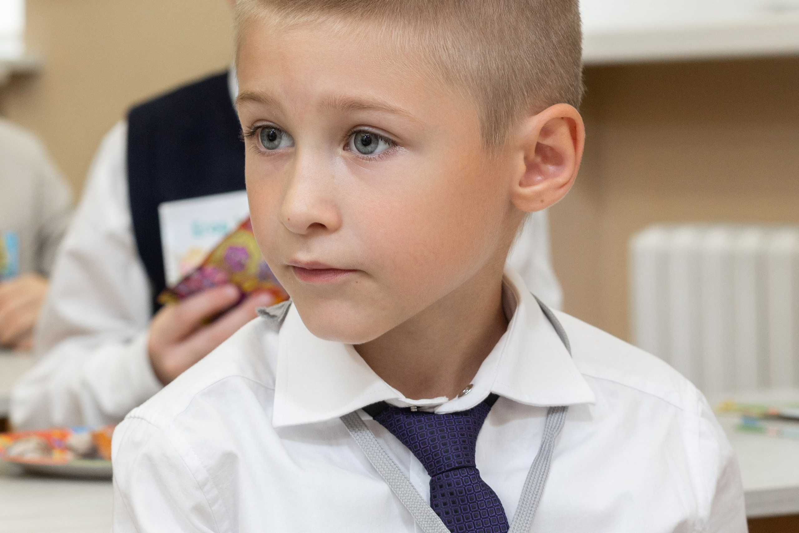 Линейка 1-го сентября. Профессиональный интерьерный и репортажный фотограф Минск и РБ. Максим Орлов