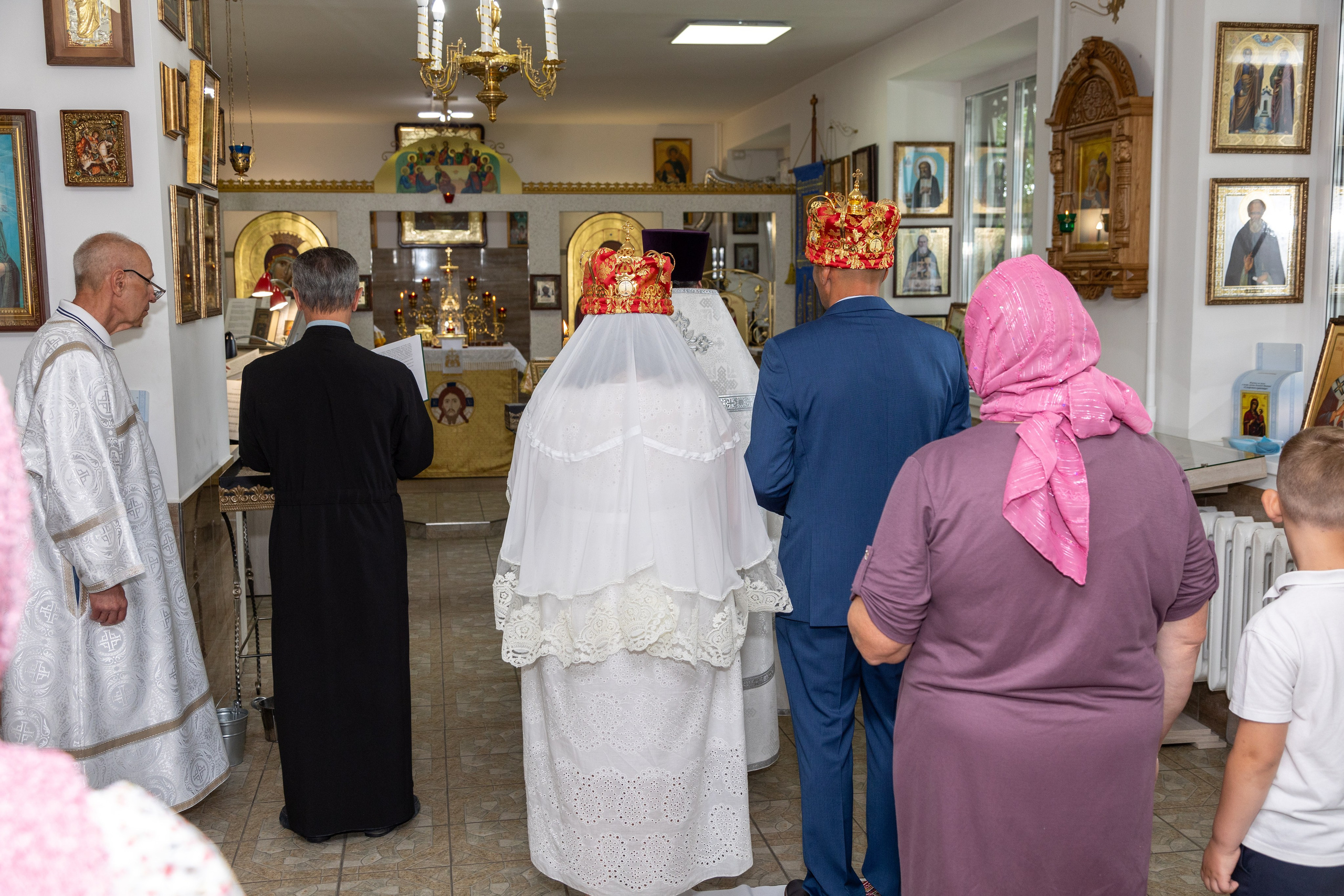 Венчание Михаила и Ольги. Профессиональный интерьерный и репортажный фотограф Минск и РБ. Максим Орлов