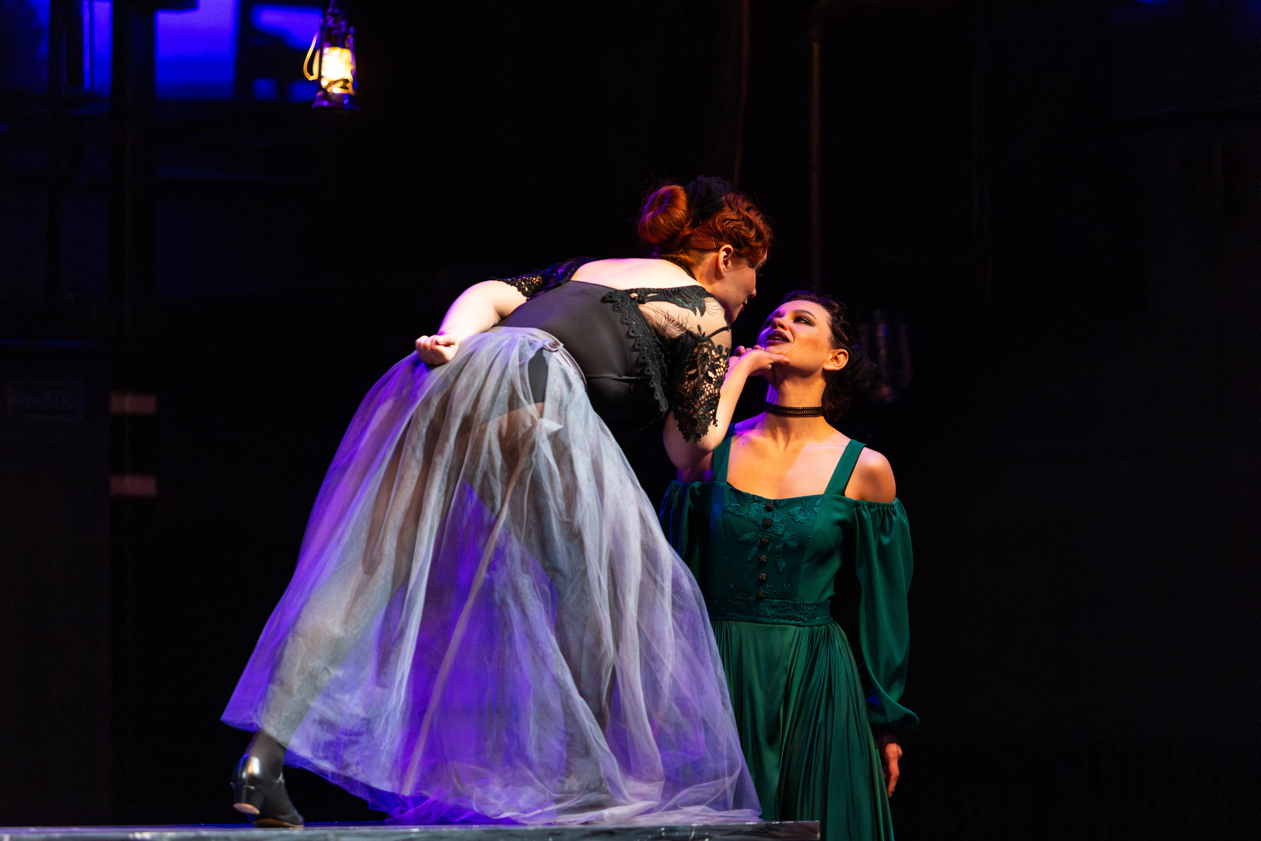 Новый театр «Дом Бернарды Альбы». Профессиональный интерьерный и репортажный фотограф Минск и РБ. Максим Орлов