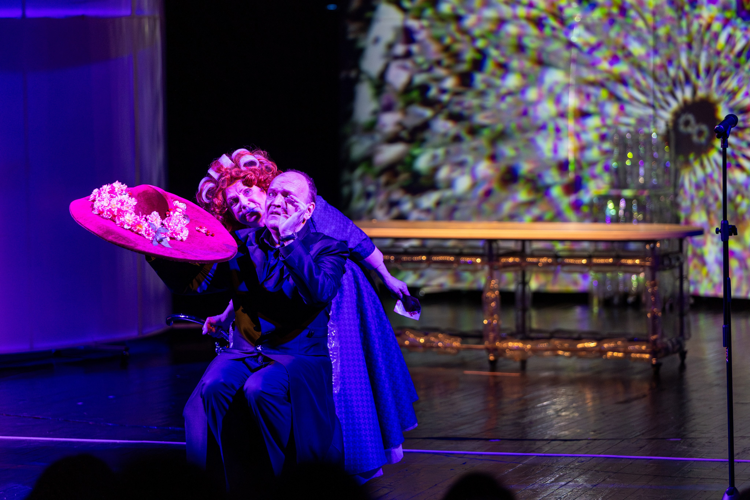 Новый театр «Нобелевская неделя». Профессиональный интерьерный и репортажный фотограф Минск и РБ. Максим Орлов