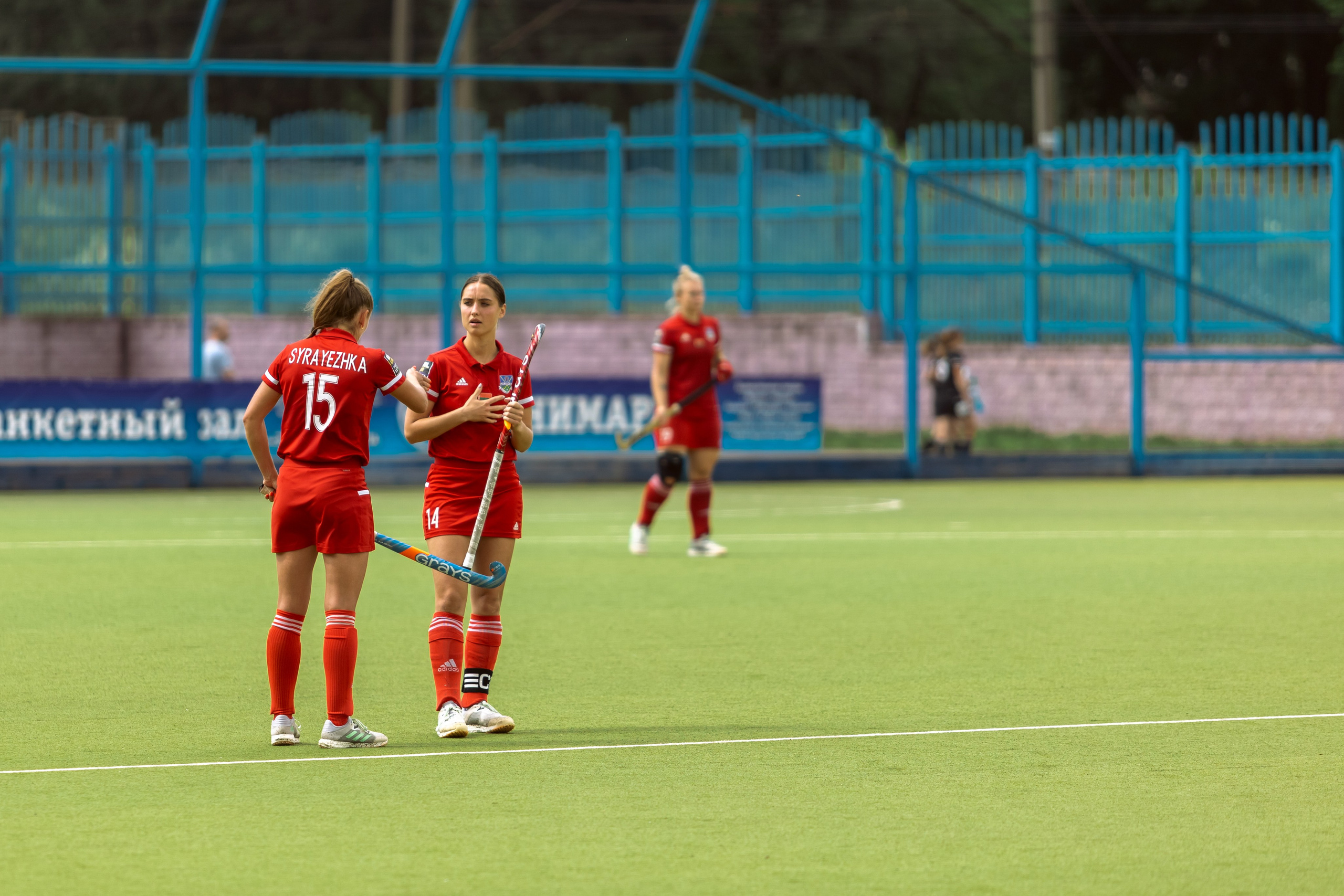 Хоккей на траве. Девушки. Минск — Виктория. 16.06.2024. Профессиональный интерьерный и репортажный фотограф Минск и РБ. Максим Орлов