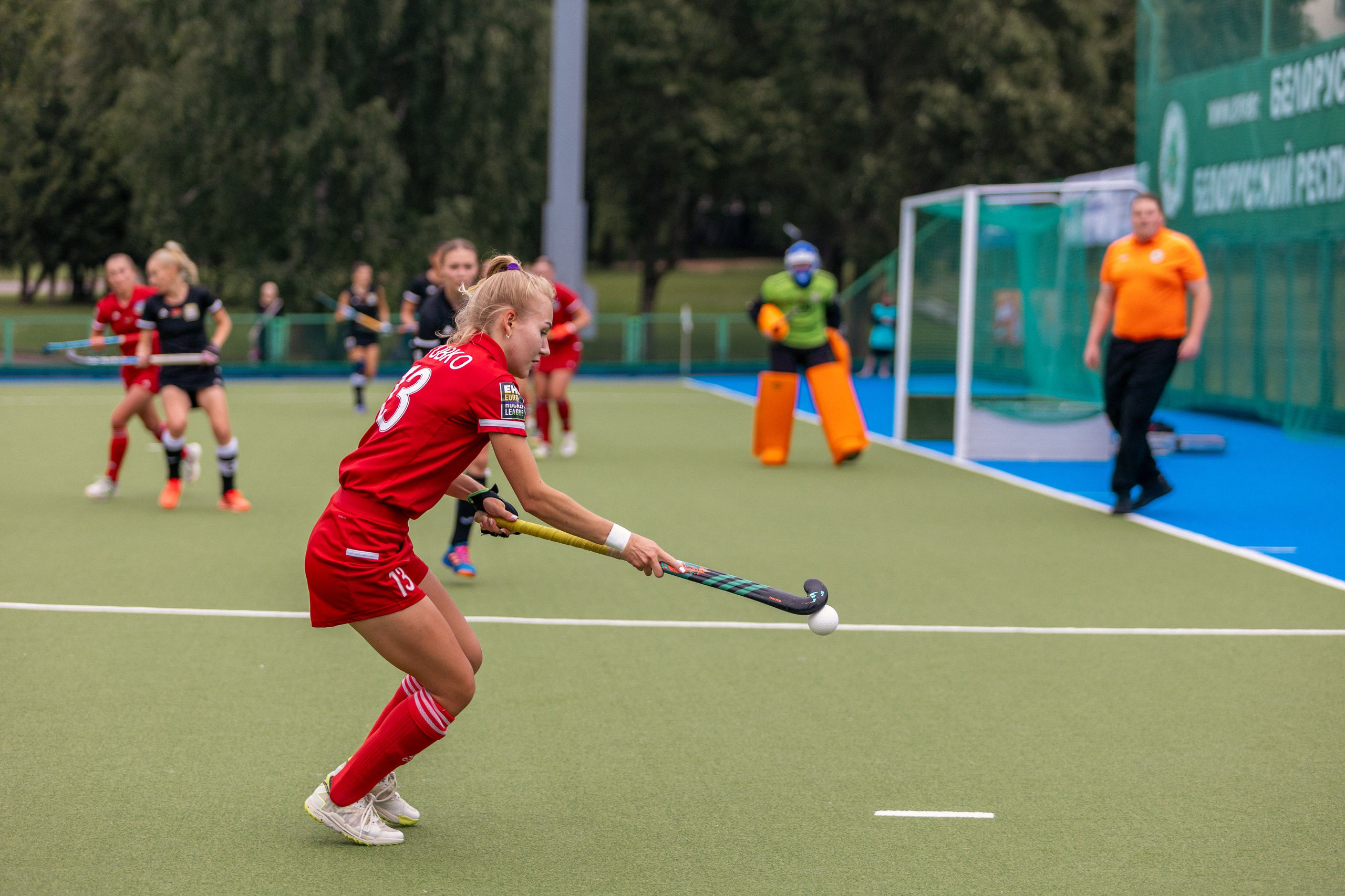 Хоккей на траве. Девушки. ХК Минск — ХК Виктория (Смолевичи) 10.06.2024. Профессиональный интерьерный и репортажный фотограф Минск и РБ. Максим Орлов