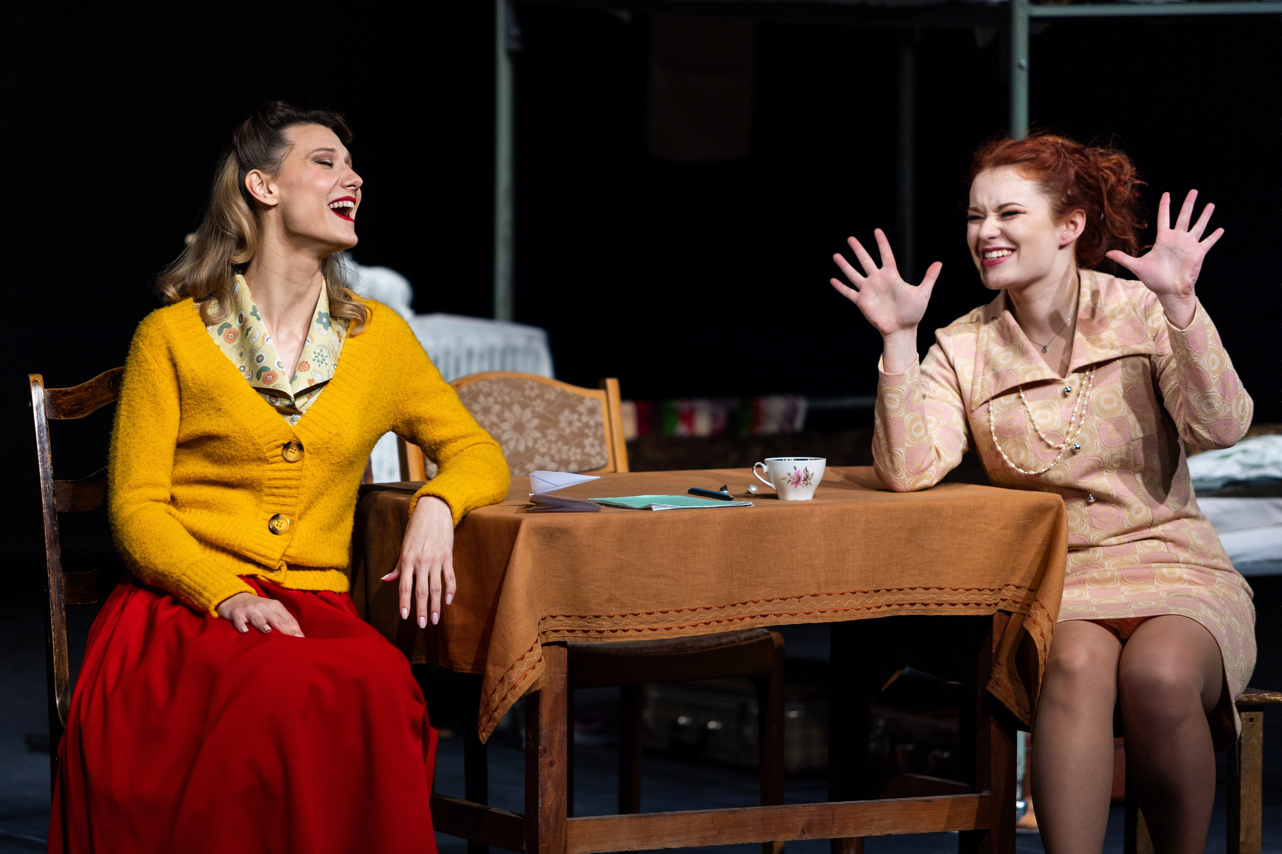 Новый театр «Фабричная девчонка». Профессиональный интерьерный и репортажный фотограф Минск и РБ. Максим Орлов