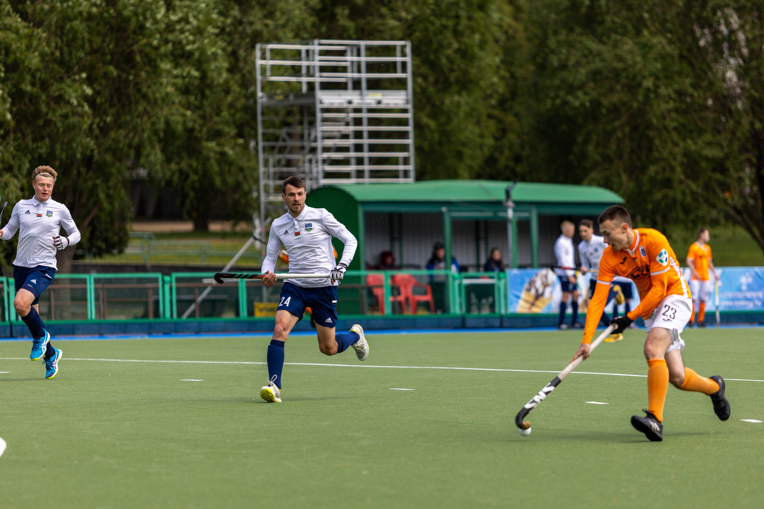 Хоккей на траве. ХК Минск — СК Строитель 11.05.2024. Профессиональный интерьерный и репортажный фотограф Минск и РБ. Максим Орлов