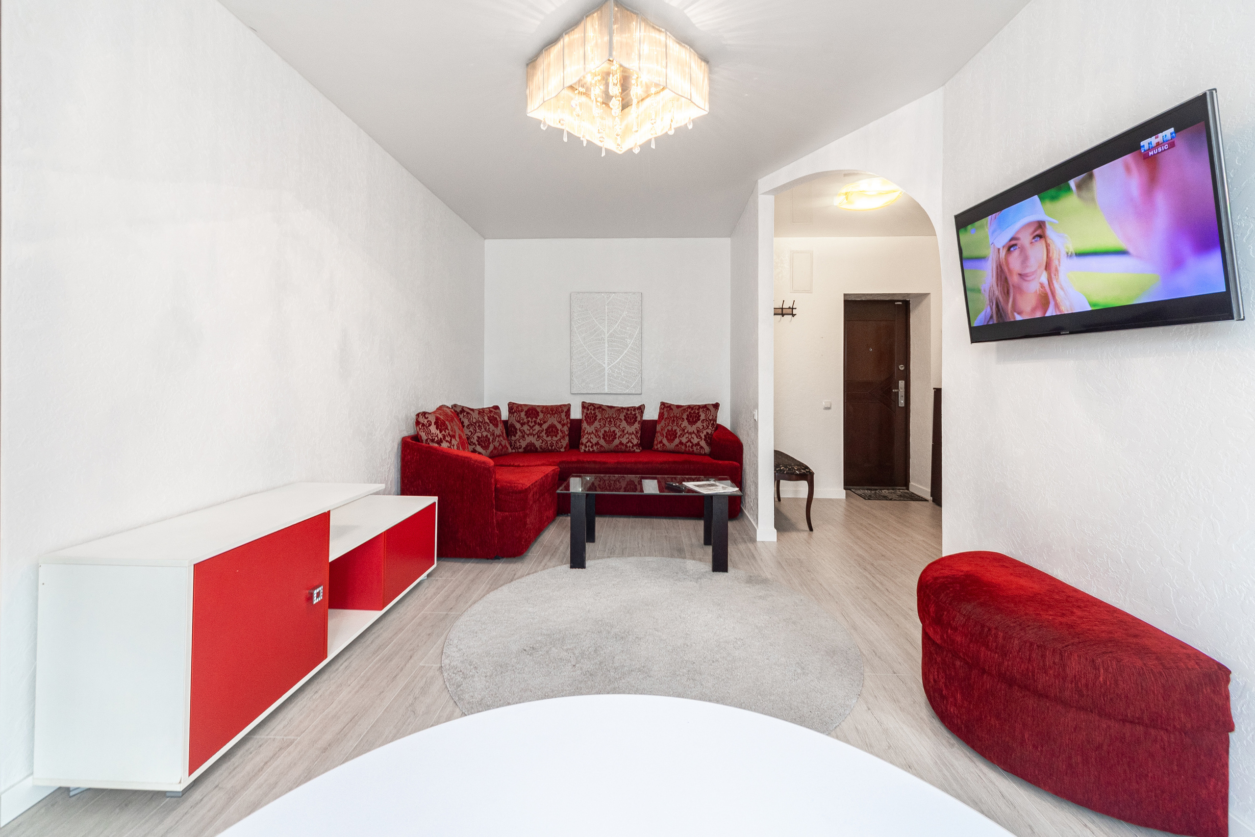 Пр. Независимости 52. Профессиональный интерьерный и репортажный фотограф Минск и РБ. Максим Орлов