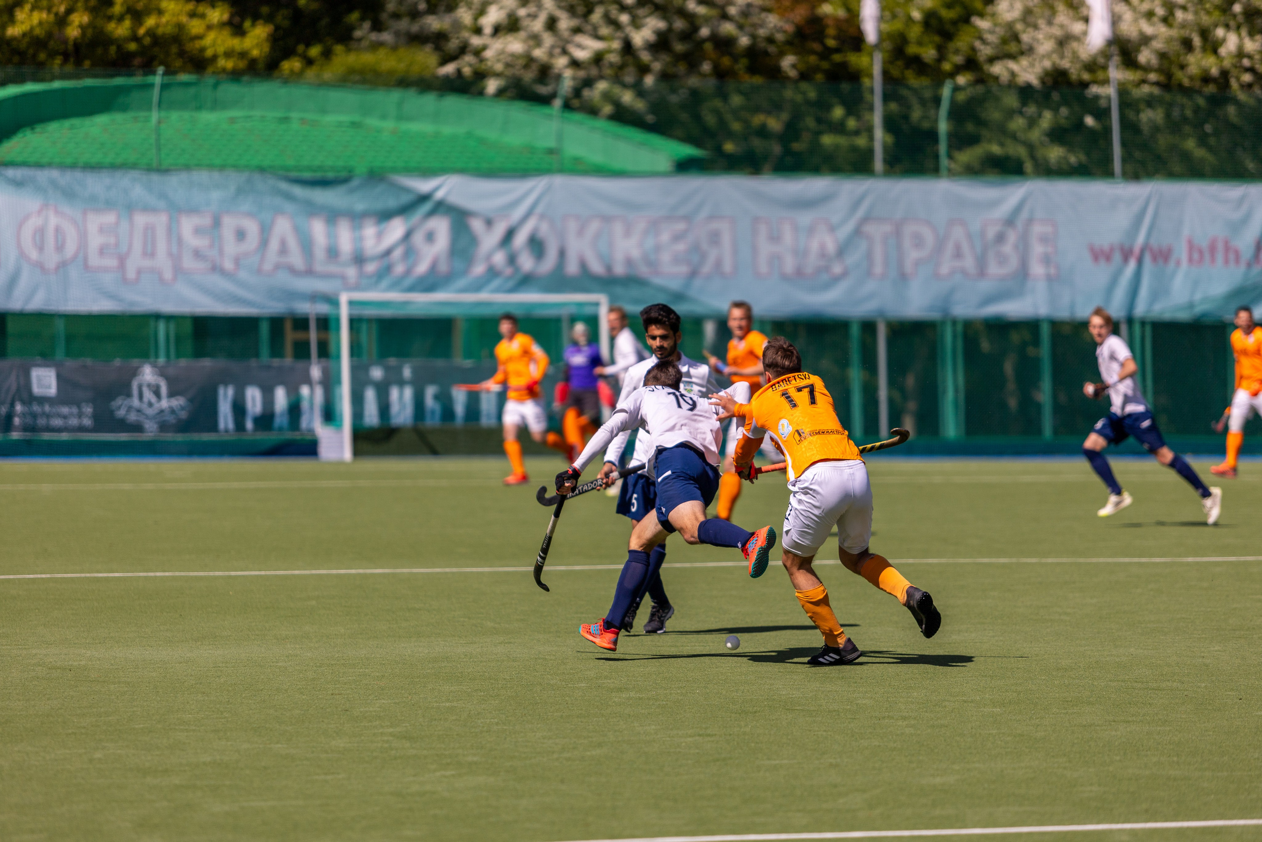 Хоккей на траве. ХК Минск — СК Строитель 12.05.2024. Профессиональный интерьерный и репортажный фотограф Минск и РБ. Максим Орлов