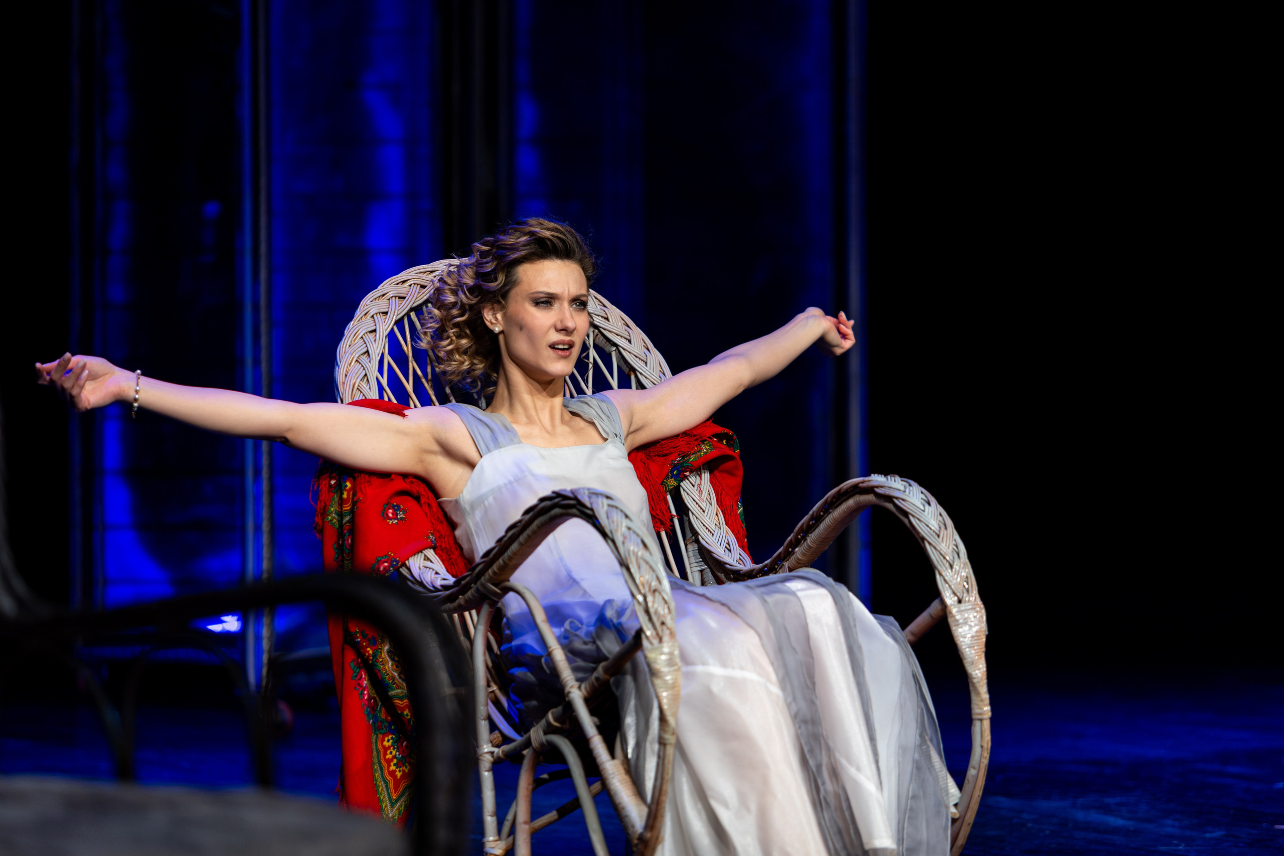 Новый театр «Я вещь». Профессиональный интерьерный и репортажный фотограф Минск и РБ. Максим Орлов