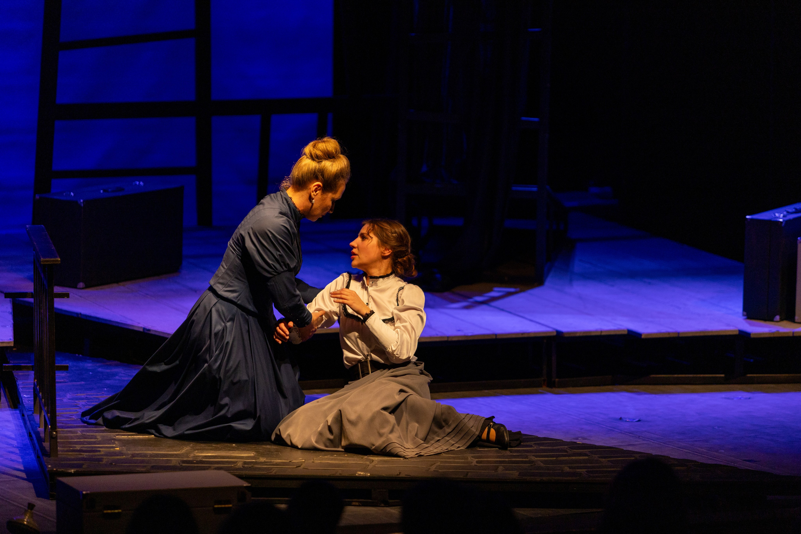 Театр белорусской армии «Три сестры». Профессиональный интерьерный и репортажный фотограф Минск и РБ. Максим Орлов