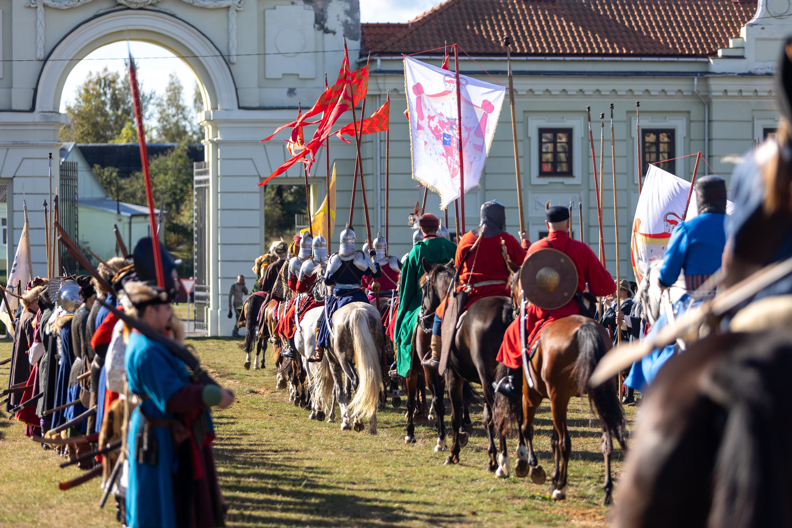 100-летие Пинской Епархии. Парад. Профессиональный интерьерный и репортажный фотограф Минск и РБ. Максим Орлов