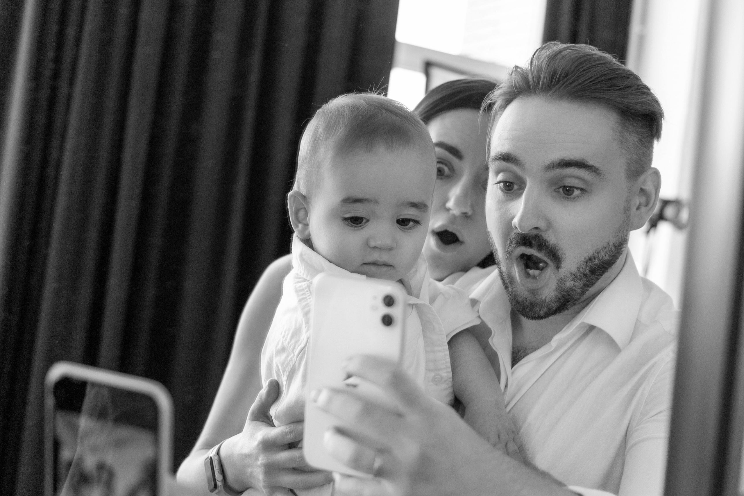 Стас, Оля и Роберт. Профессиональный интерьерный и репортажный фотограф Минск и РБ. Максим Орлов