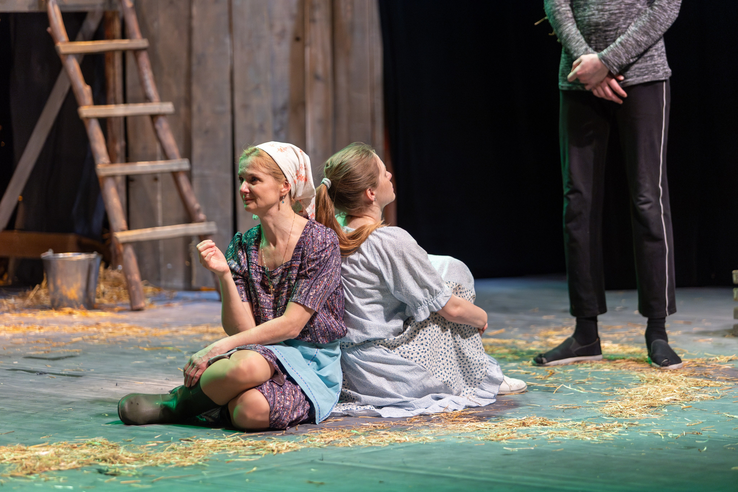 Театр белорусской армии «Очень простая история». Профессиональный интерьерный и репортажный фотограф Минск и РБ. Максим Орлов