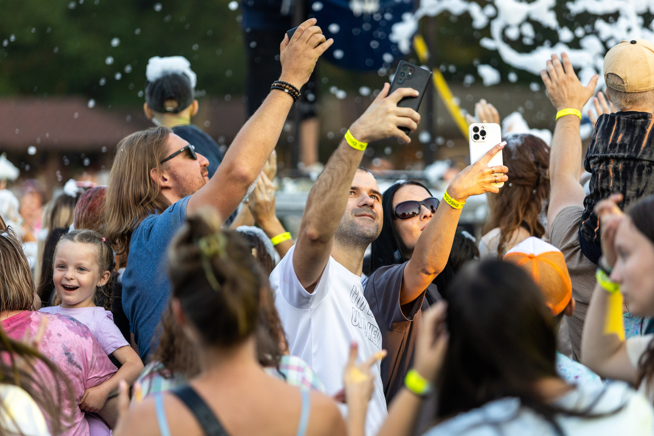 Дискохит. Профессиональный интерьерный и репортажный фотограф Минск и РБ. Максим Орлов