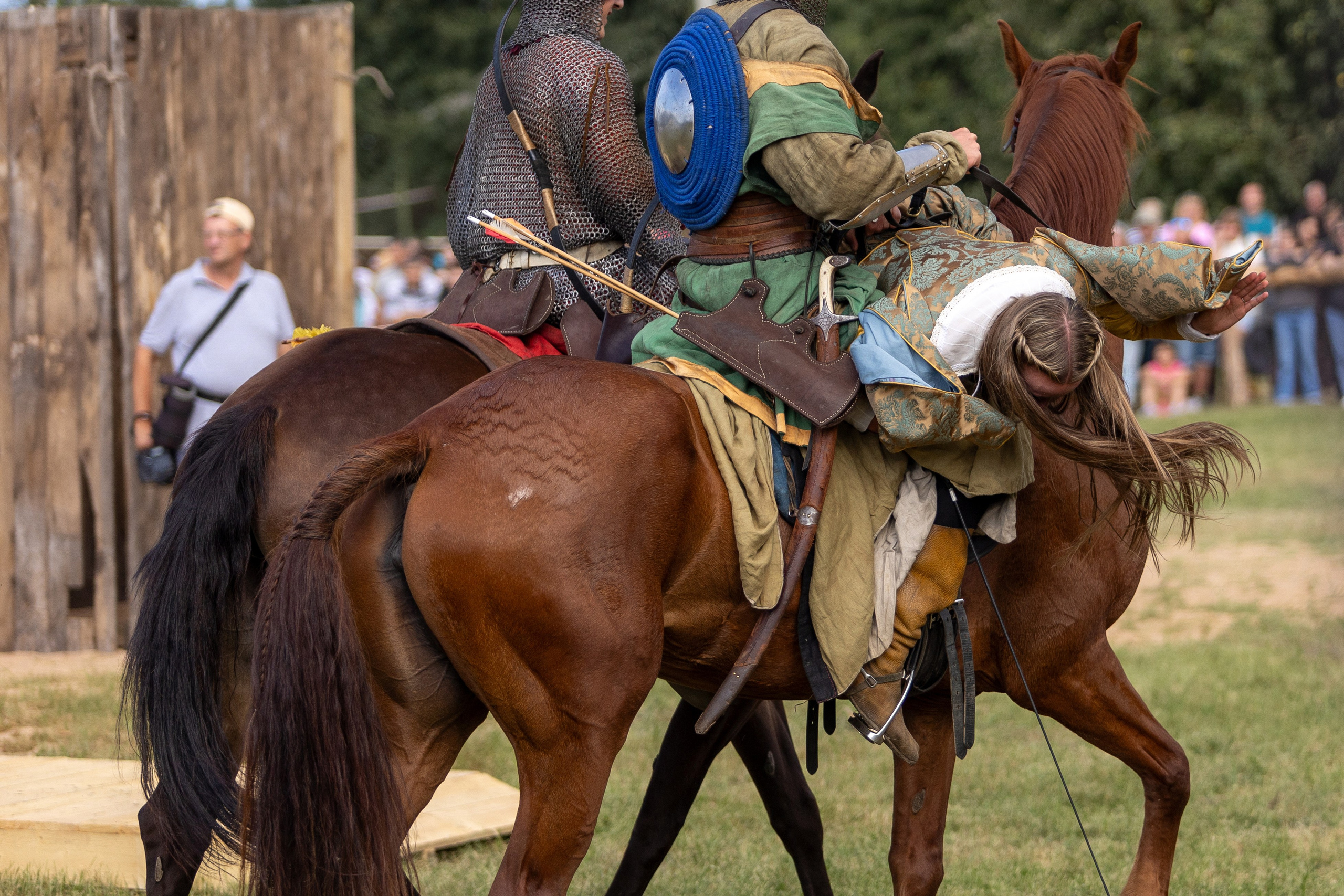 Рыцарский фест. Мстиславль. Профессиональный интерьерный и репортажный фотограф Минск и РБ. Максим Орлов