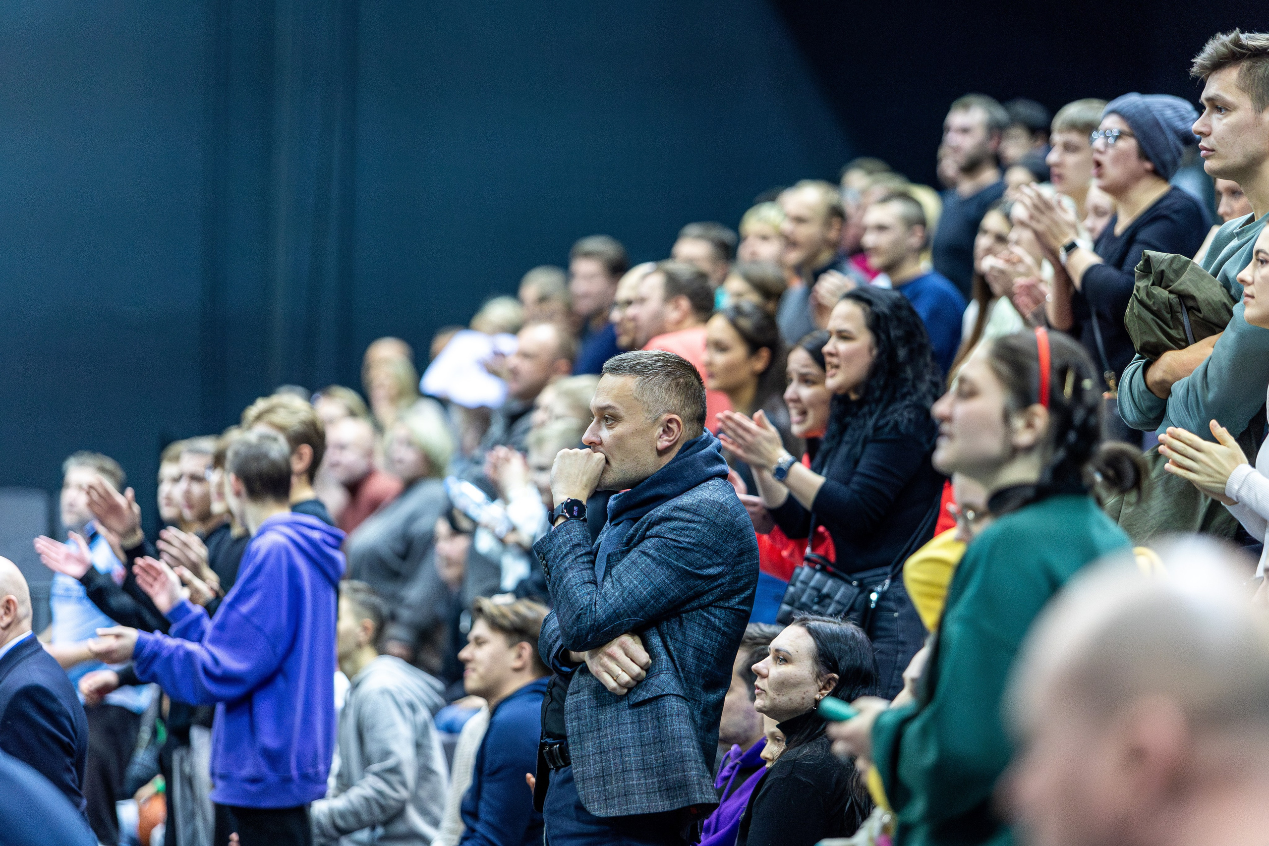 Спортивный фотограф. Минск и РБ. Профессиональный интерьерный и репортажный фотограф Минск и РБ. Максим Орлов