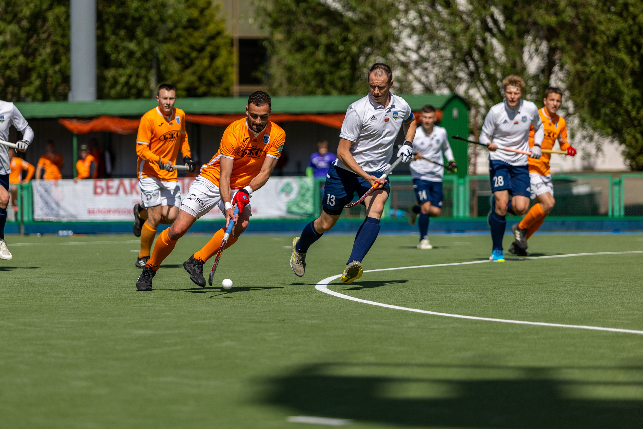Хоккей на траве. ХК Минск — СК Строитель 12.05.2024. Профессиональный интерьерный и репортажный фотограф Минск и РБ. Максим Орлов