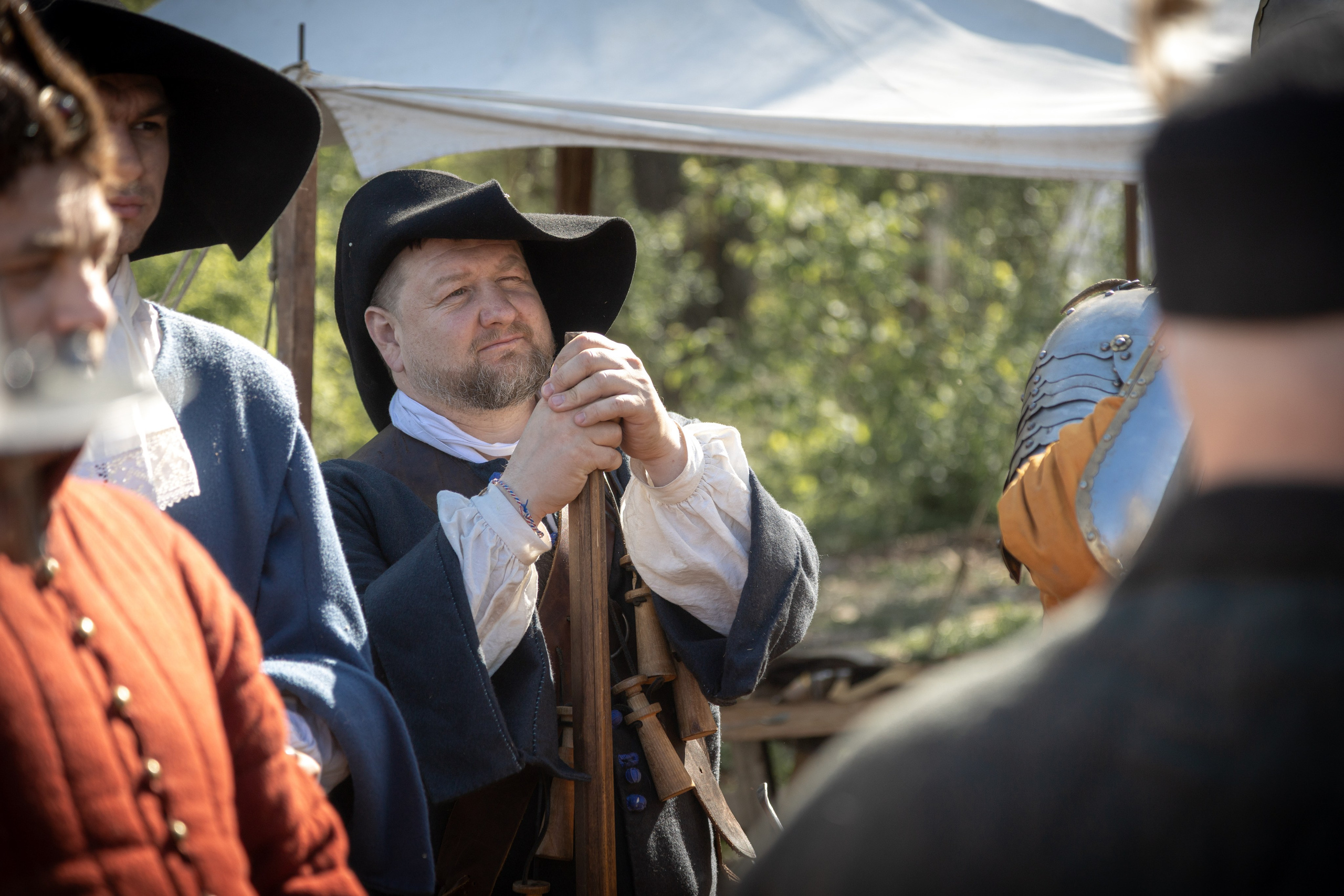 Золотая шпора. Огнем и мечем. День второй. Вылазка в лес. Штурм фортеции. Княжеский пир. Профессиональный интерьерный и репортажный фотограф Минск и РБ. Максим Орлов