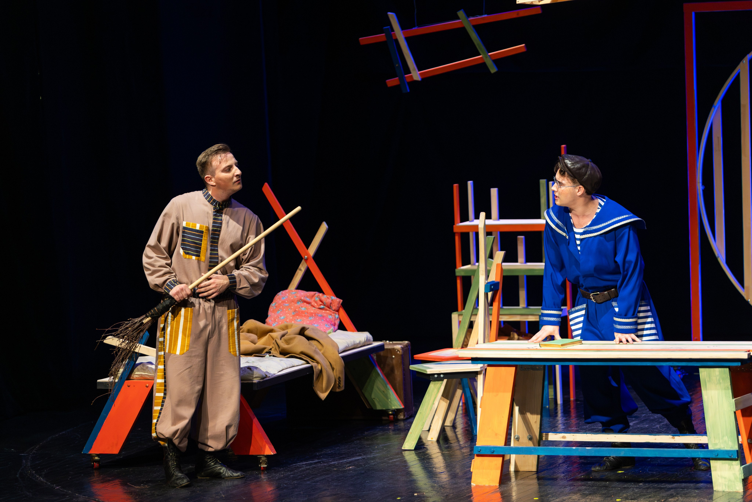 Квадратура круга. Профессиональный интерьерный и репортажный фотограф Минск и РБ. Максим Орлов