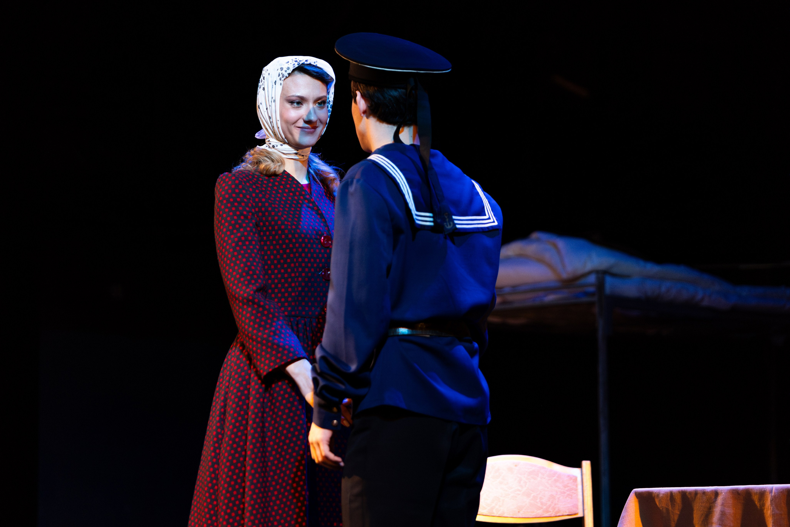 Новый театр «Фабричная девчонка». Профессиональный интерьерный и репортажный фотограф Минск и РБ. Максим Орлов