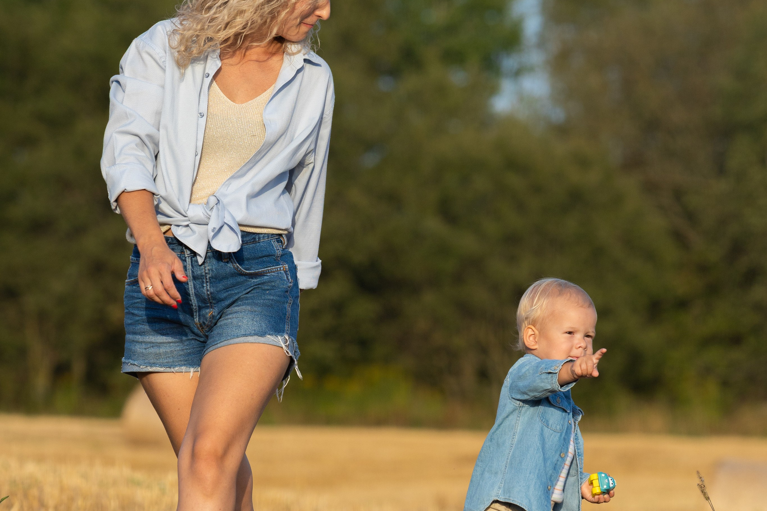Семейная фотосъемка Кристины с сыном Костей. Профессиональный интерьерный и репортажный фотограф Минск и РБ. Максим Орлов
