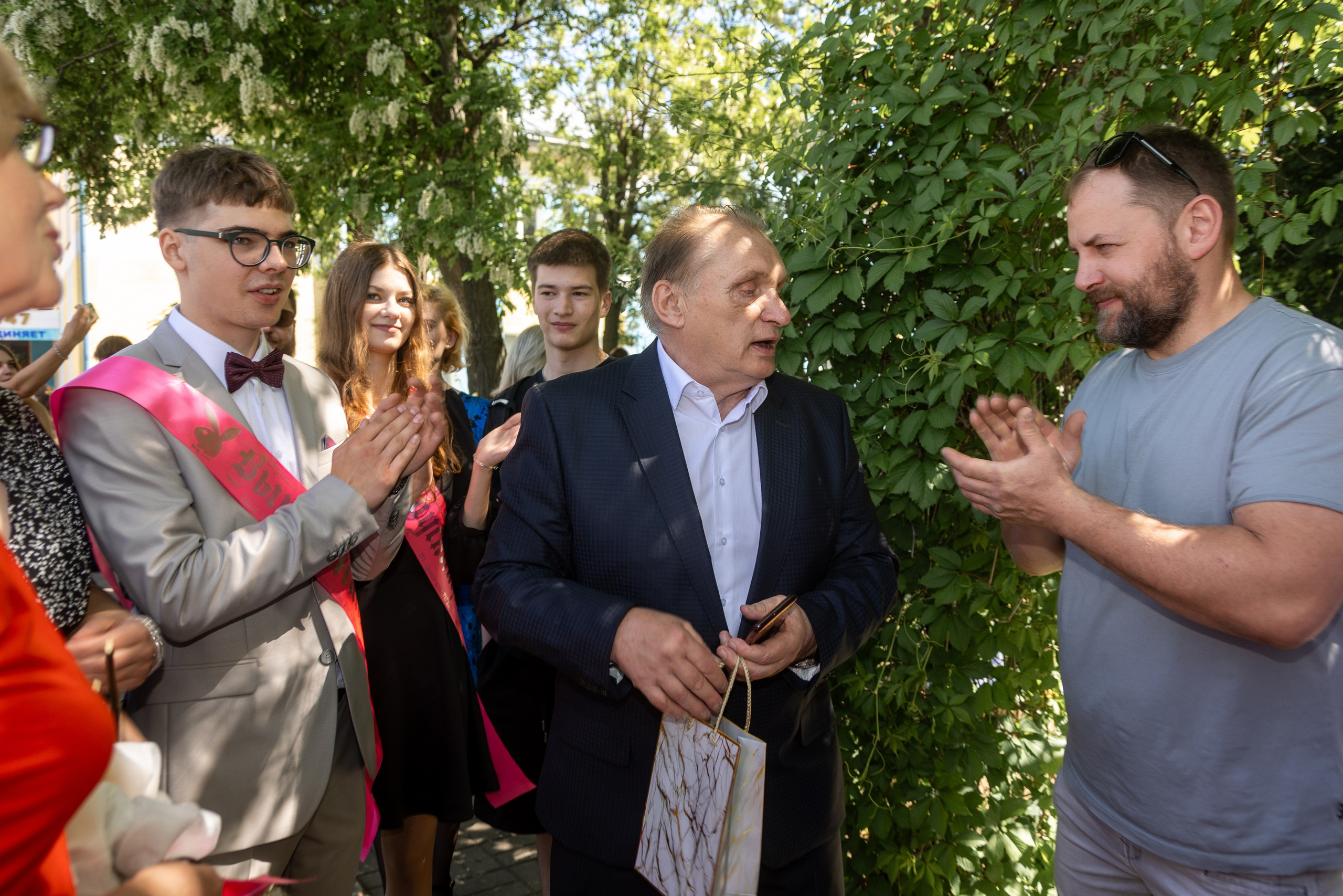 Школа 47. Последний звонок. Профессиональный интерьерный и репортажный фотограф Минск и РБ. Максим Орлов