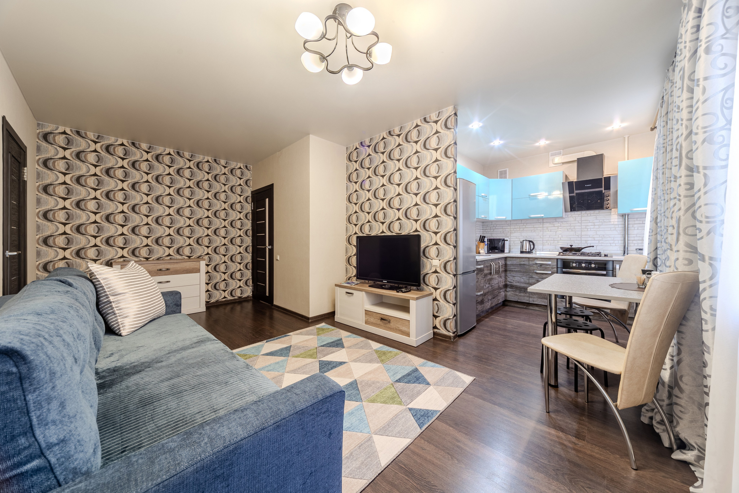 Пр. Независимости 52. Профессиональный интерьерный и репортажный фотограф Минск и РБ. Максим Орлов