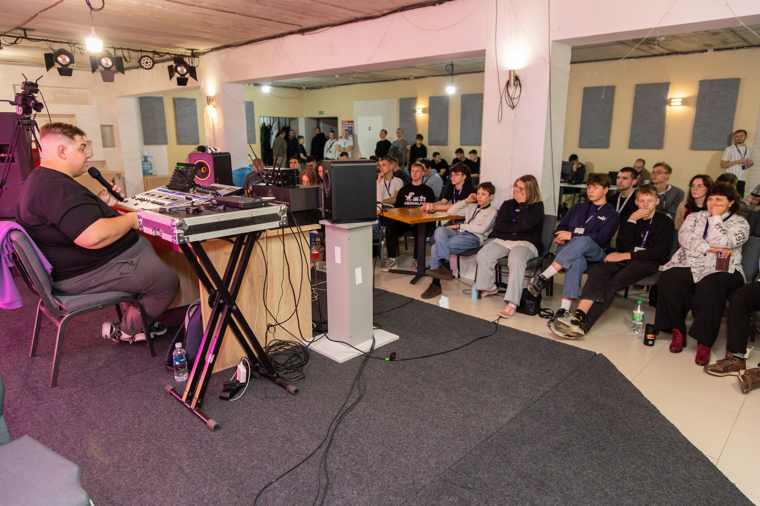 Конференция Medialive 2024. День второй. Профессиональный интерьерный и репортажный фотограф Минск и РБ. Максим Орлов