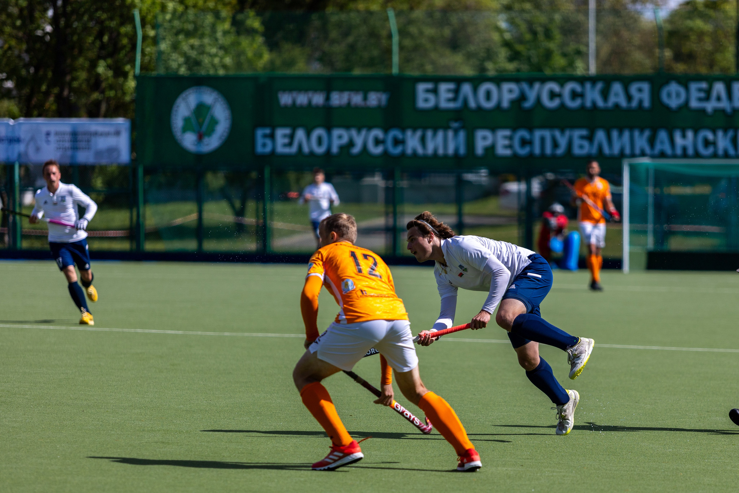 Хоккей на траве. ХК Минск — СК Строитель 11.05.2024. Профессиональный интерьерный и репортажный фотограф Минск и РБ. Максим Орлов